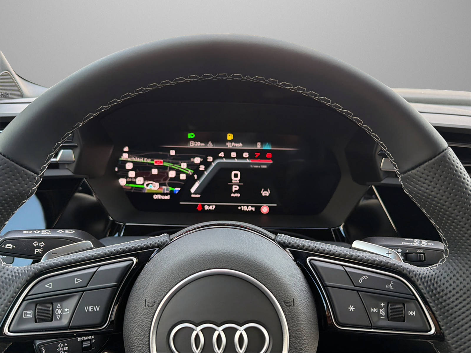 AUDI A3 Sportback TFSI 150 kW quattro S line S tronic-image-8
