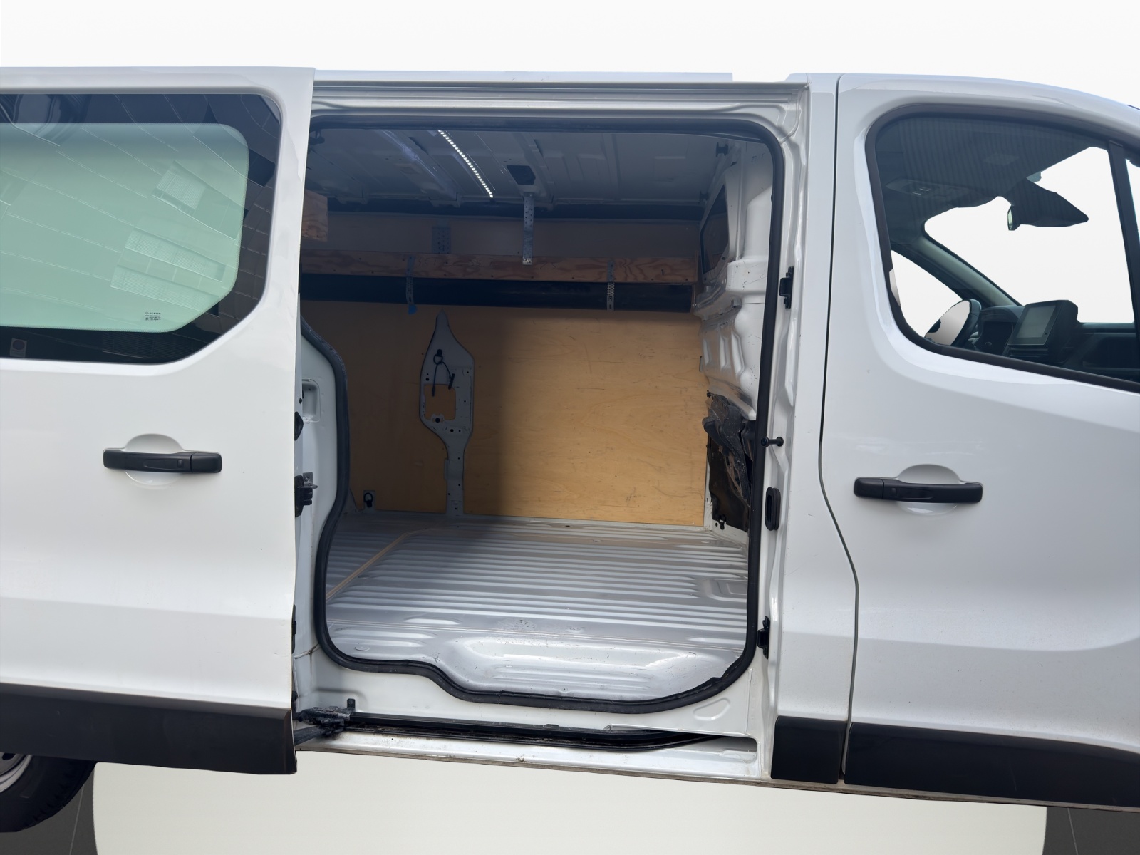 RENAULT Trafic 2.0 Blue dCi 170 Advance L2H1 EDC EN-image-17