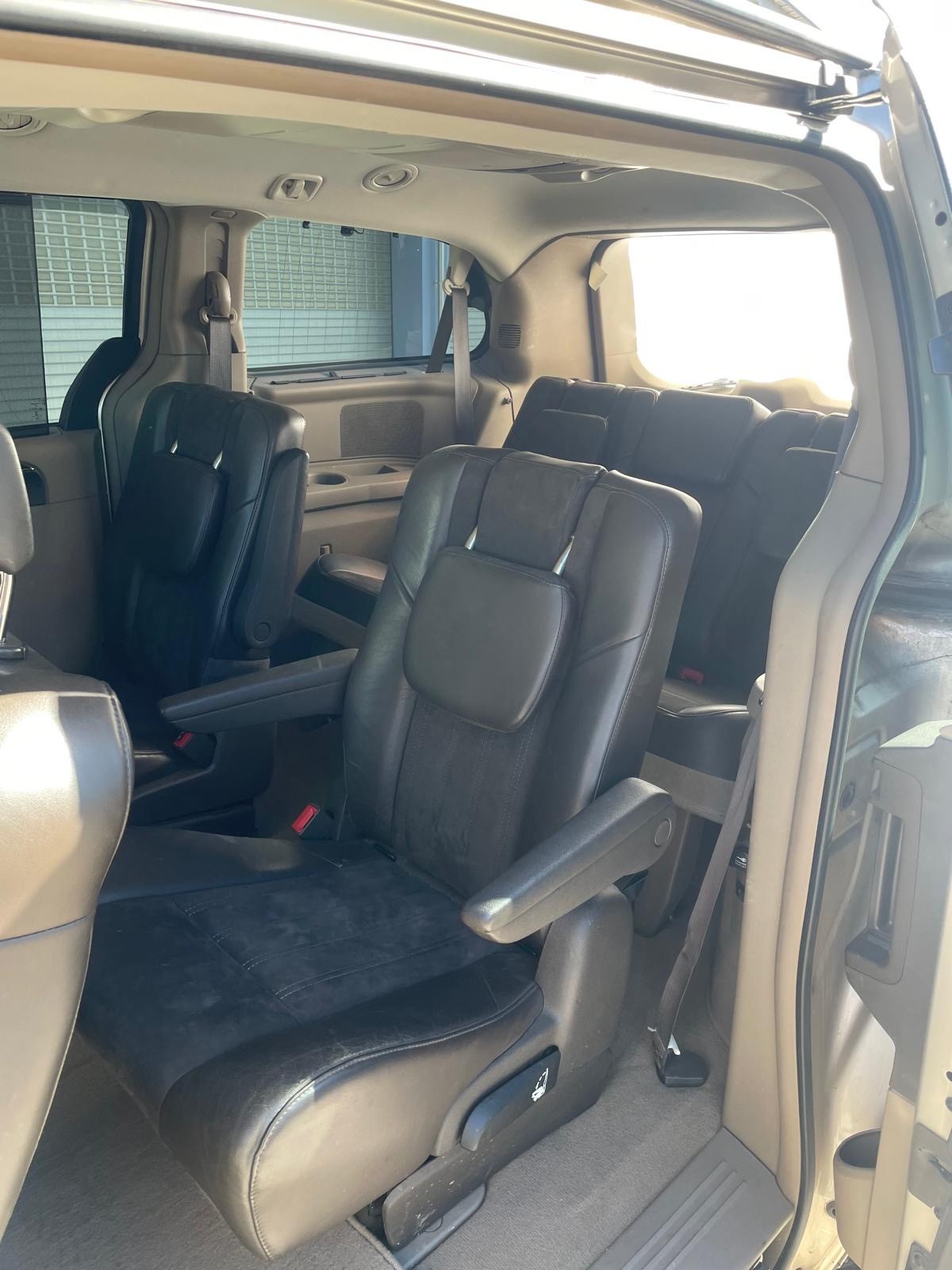 LANCIA Voyager 2.8D Platinum Automatic-image-8