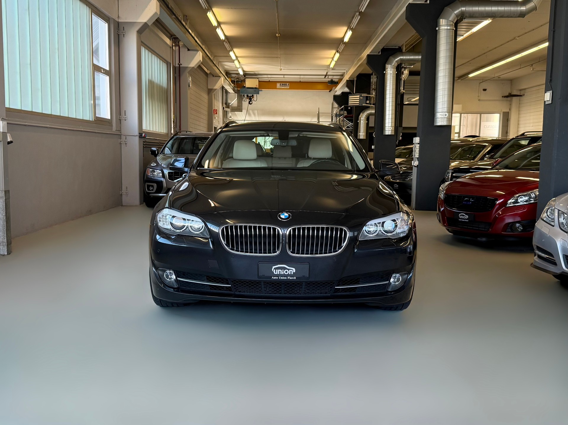 BMW 525d xDrive Touring Steptronic-image-2