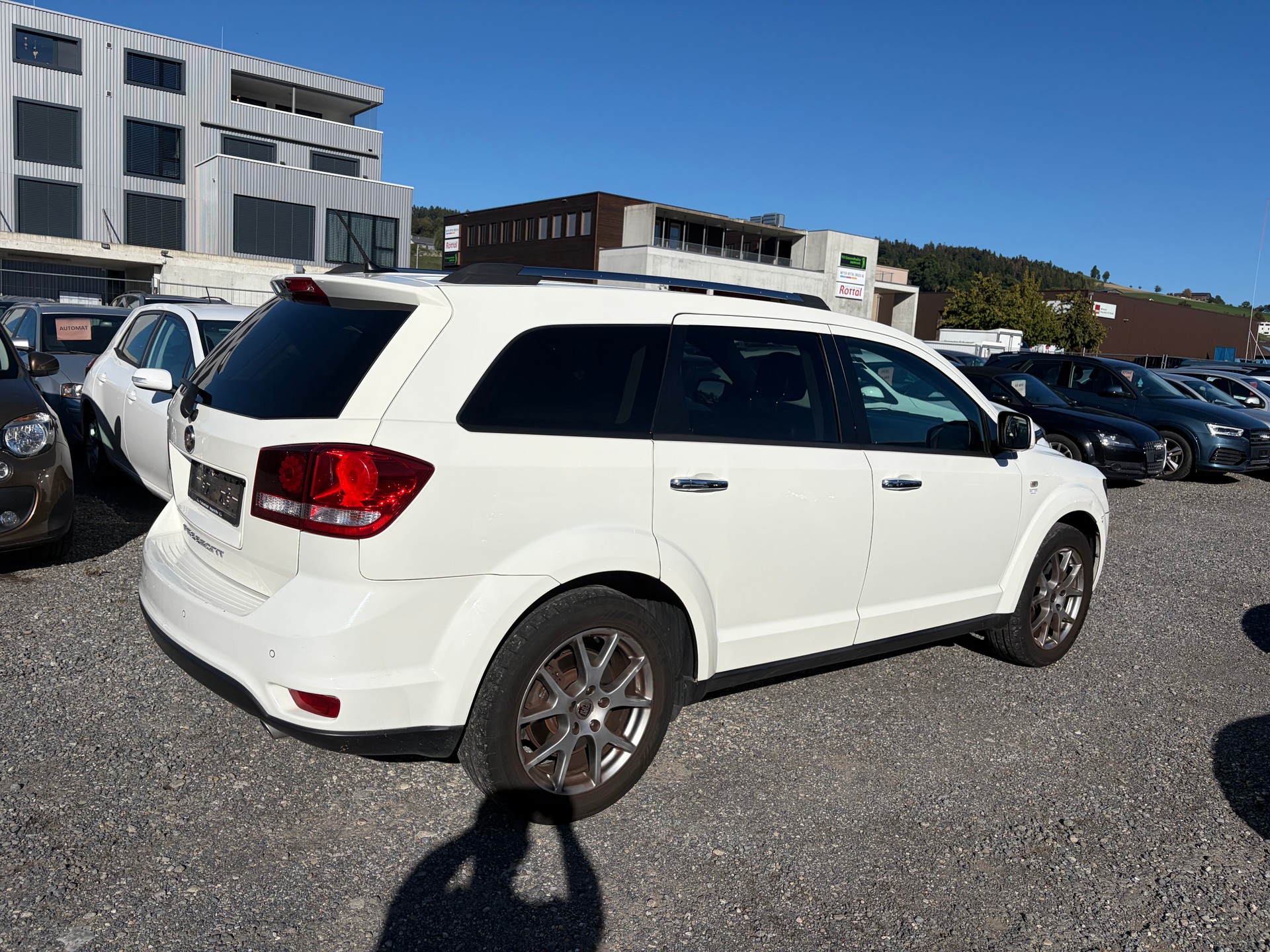 FIAT Freemont 2.0 MJ Park Avenue AWD Automat-image-5