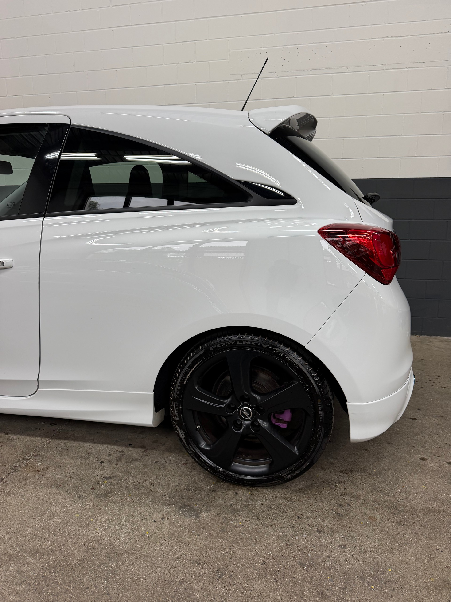 OPEL Corsa 1.6 Turbo OPC //NEU AB MFK!-image-6