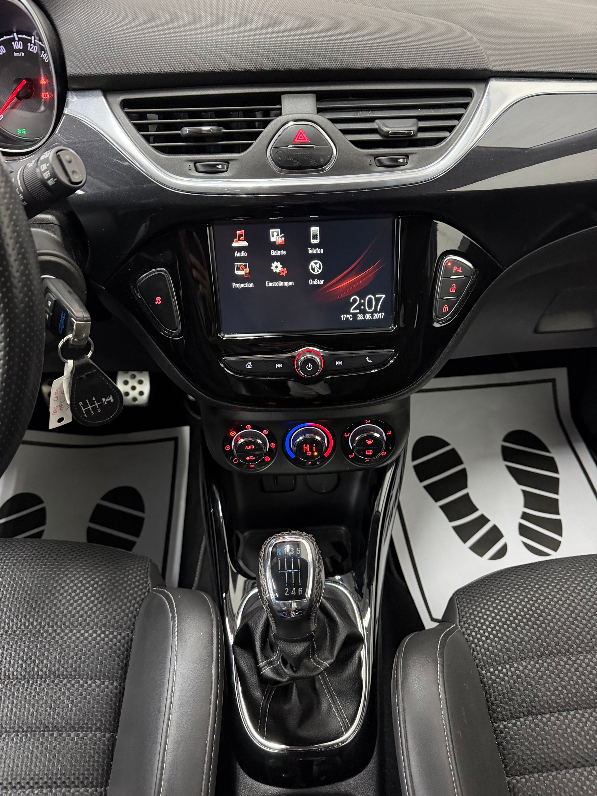 OPEL Corsa 1.6 Turbo OPC //NEU AB MFK!-image-12