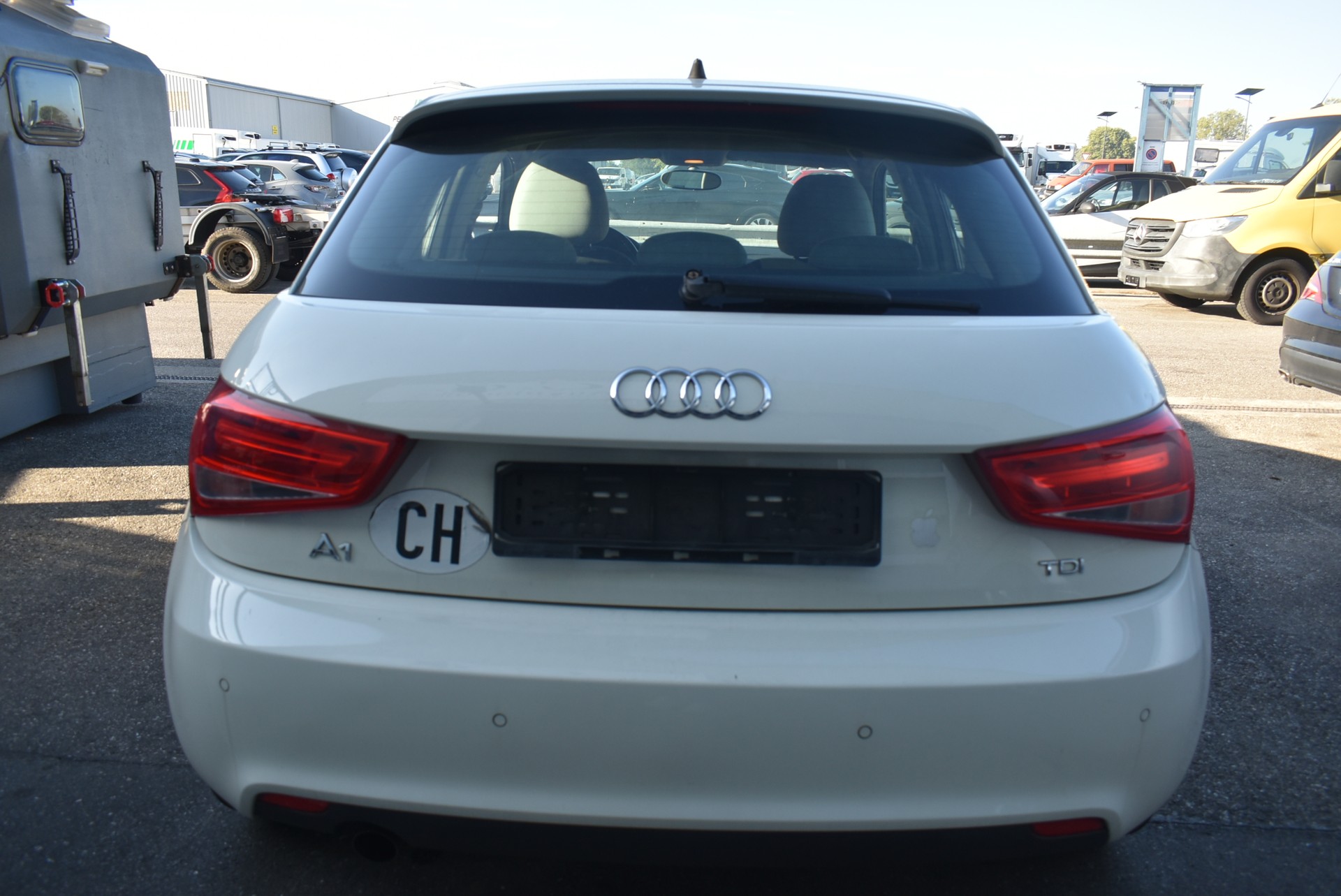 AUDI A1 Sportback 1.6 TDI Ambition DSG-image-5