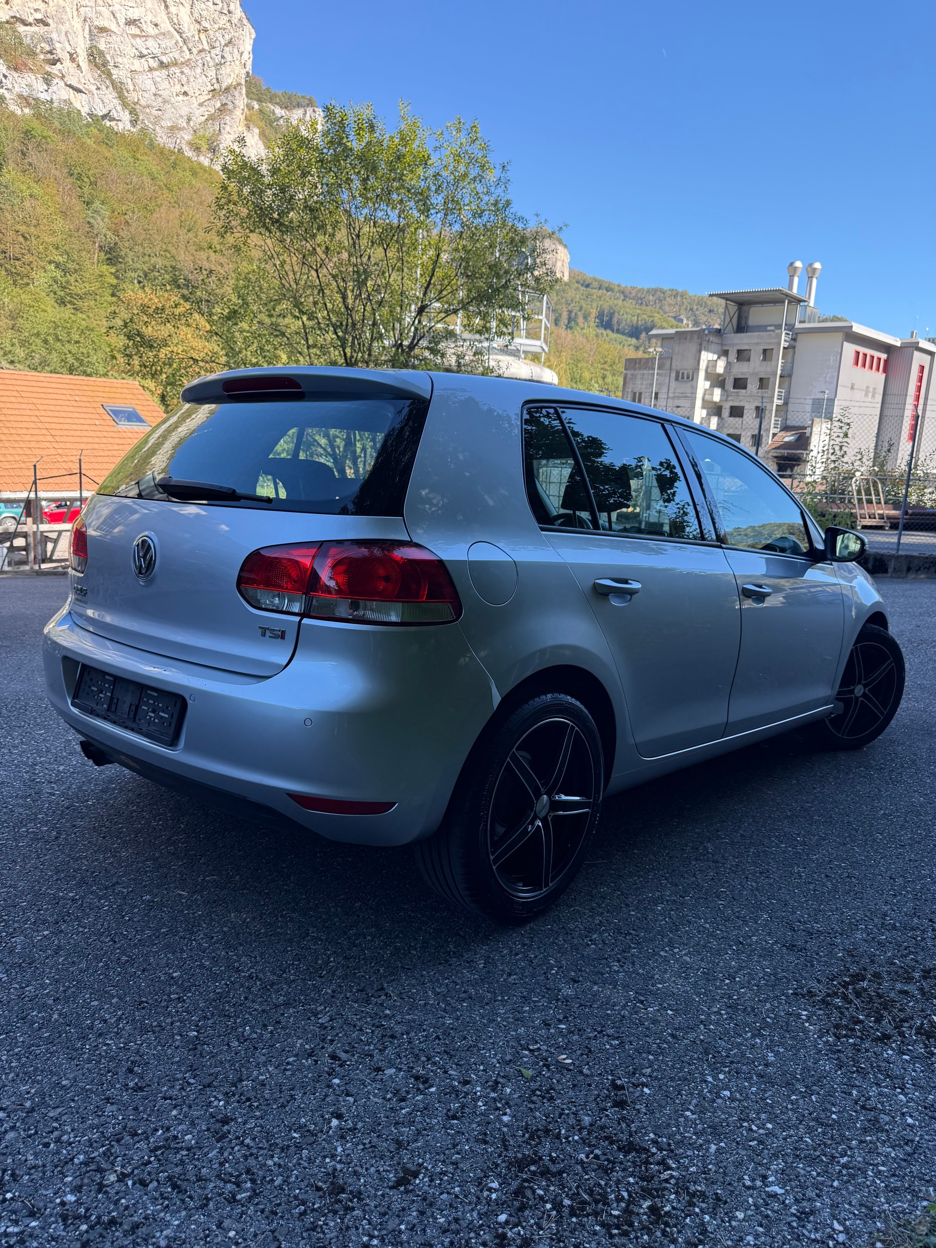 VW Golf 1.4 TSI Trendline-image-2