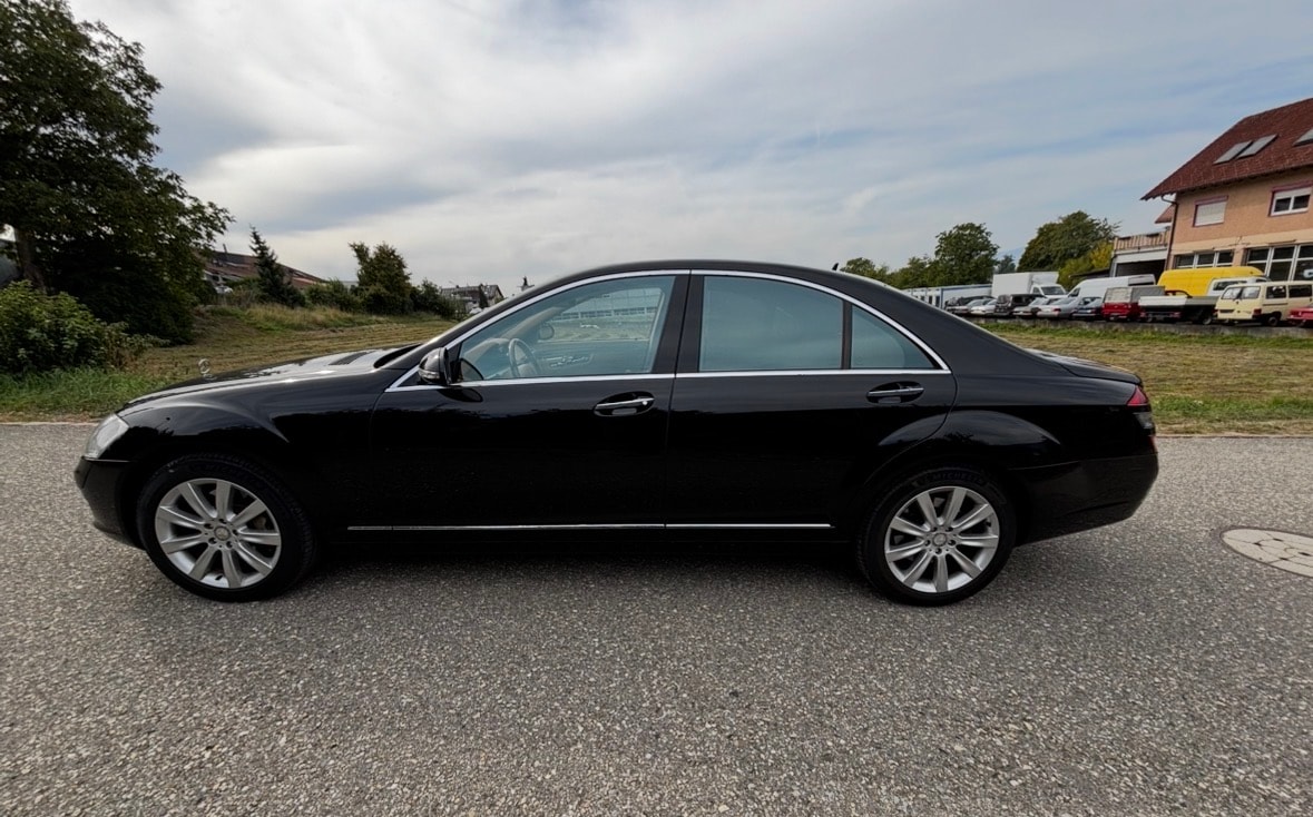 MERCEDES-BENZ S 500 4Matic 7G-Tronic-image-2
