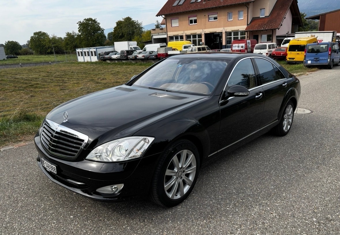 MERCEDES-BENZ S 500 4Matic 7G-Tronic-image-1