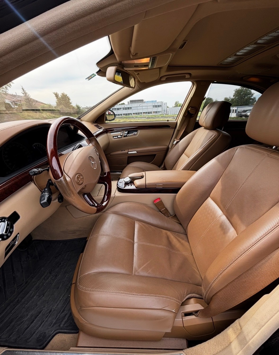 MERCEDES-BENZ S 500 4Matic 7G-Tronic-image-9