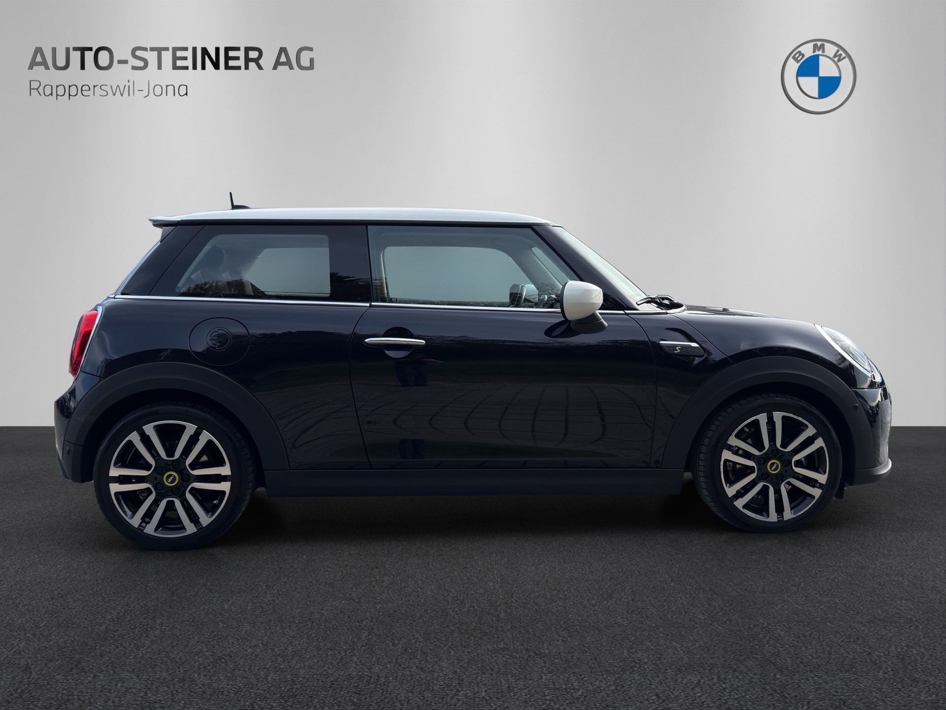 MINI Cooper SE-image-5