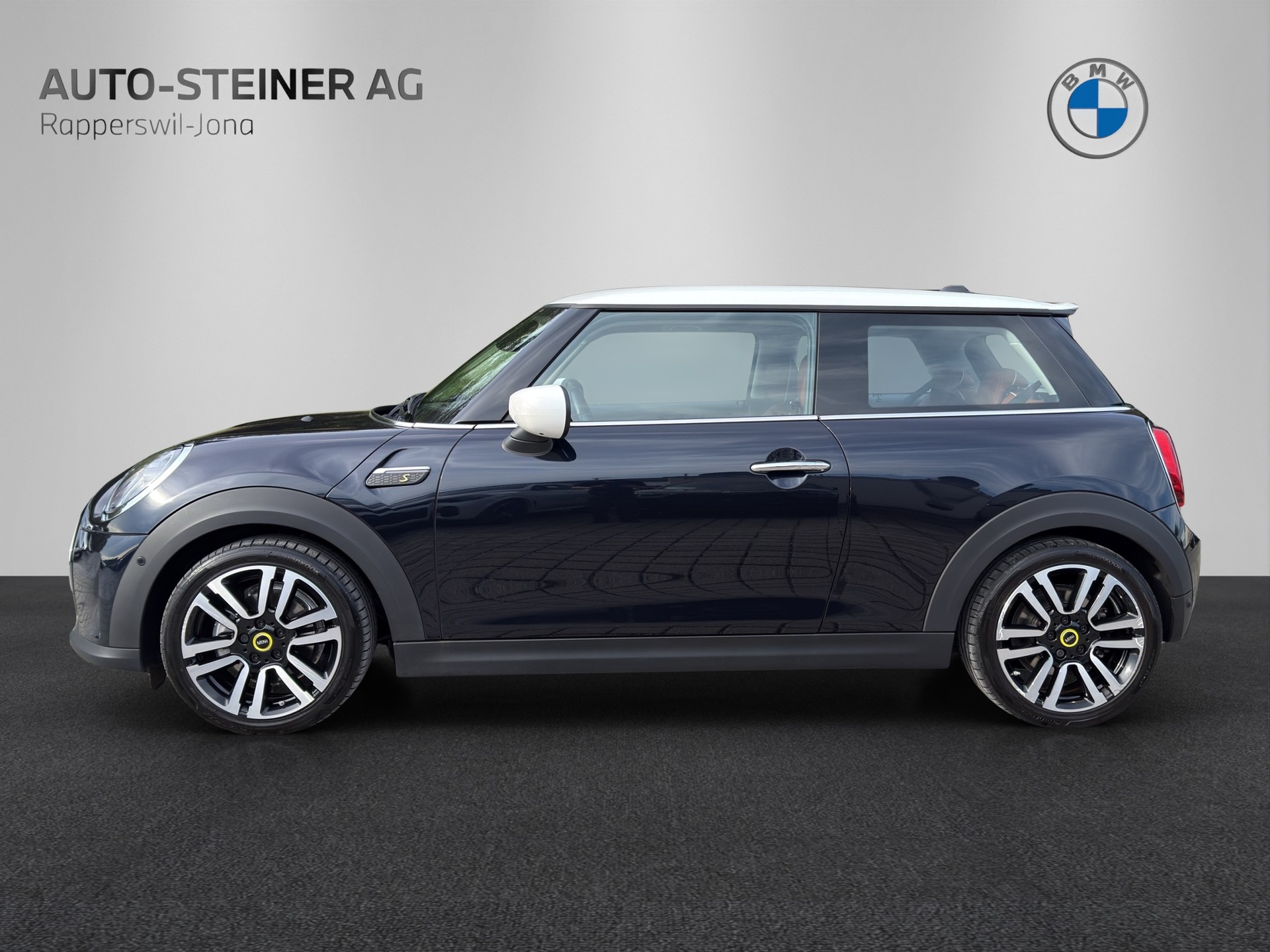 MINI Cooper SE-image-1