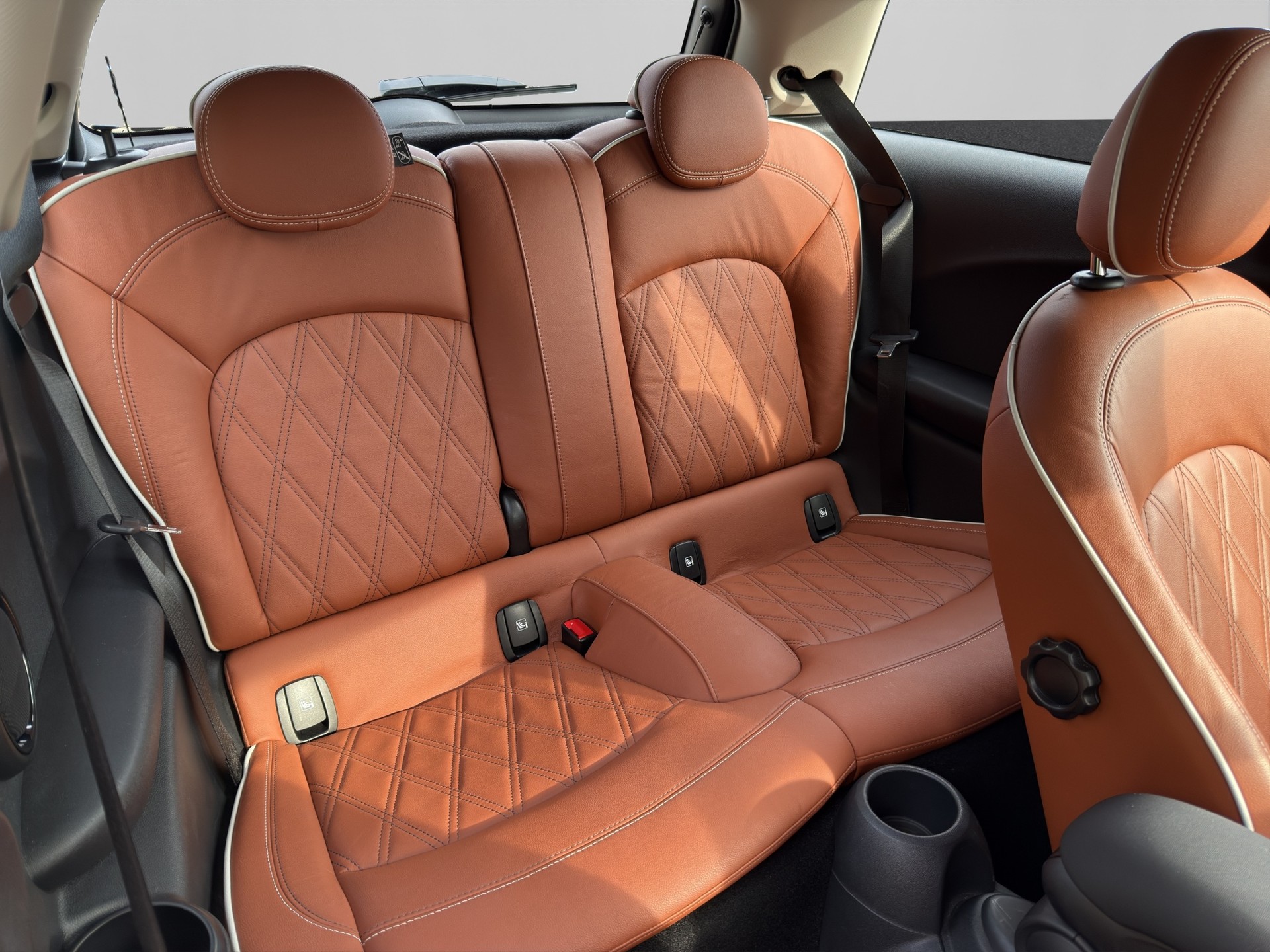 MINI Cooper SE-image-17