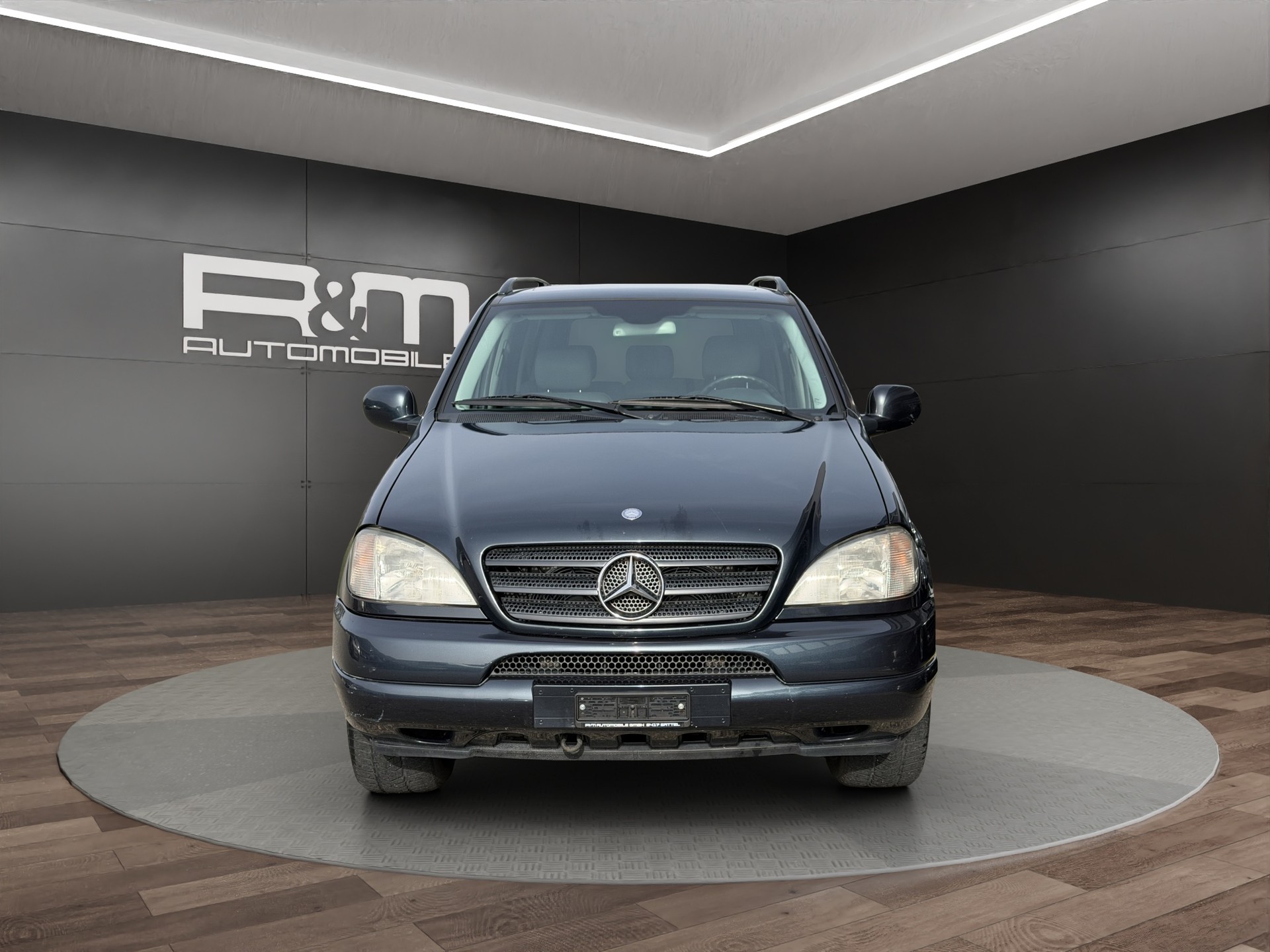 MERCEDES-BENZ ML 430 Automatic-image-1