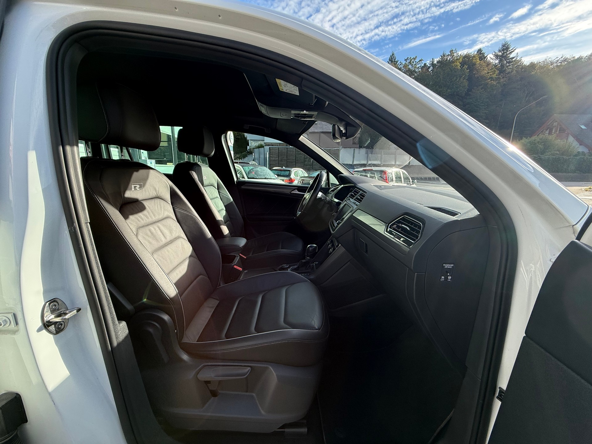 VW Tiguan 2.0 TDI SCR Highline 4Motion DSG-image-7