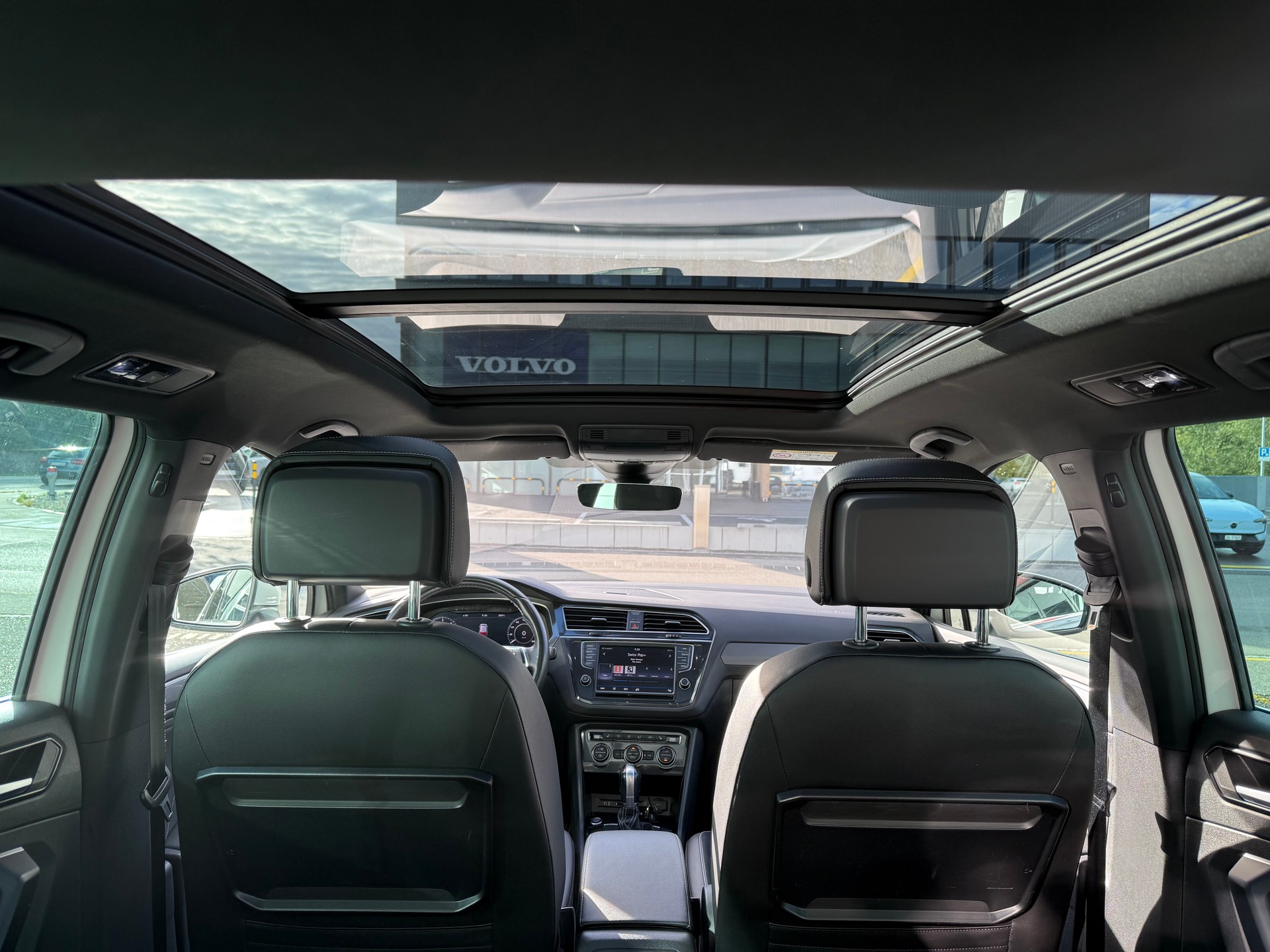 VW Tiguan 2.0 TDI SCR Highline 4Motion DSG-image-10