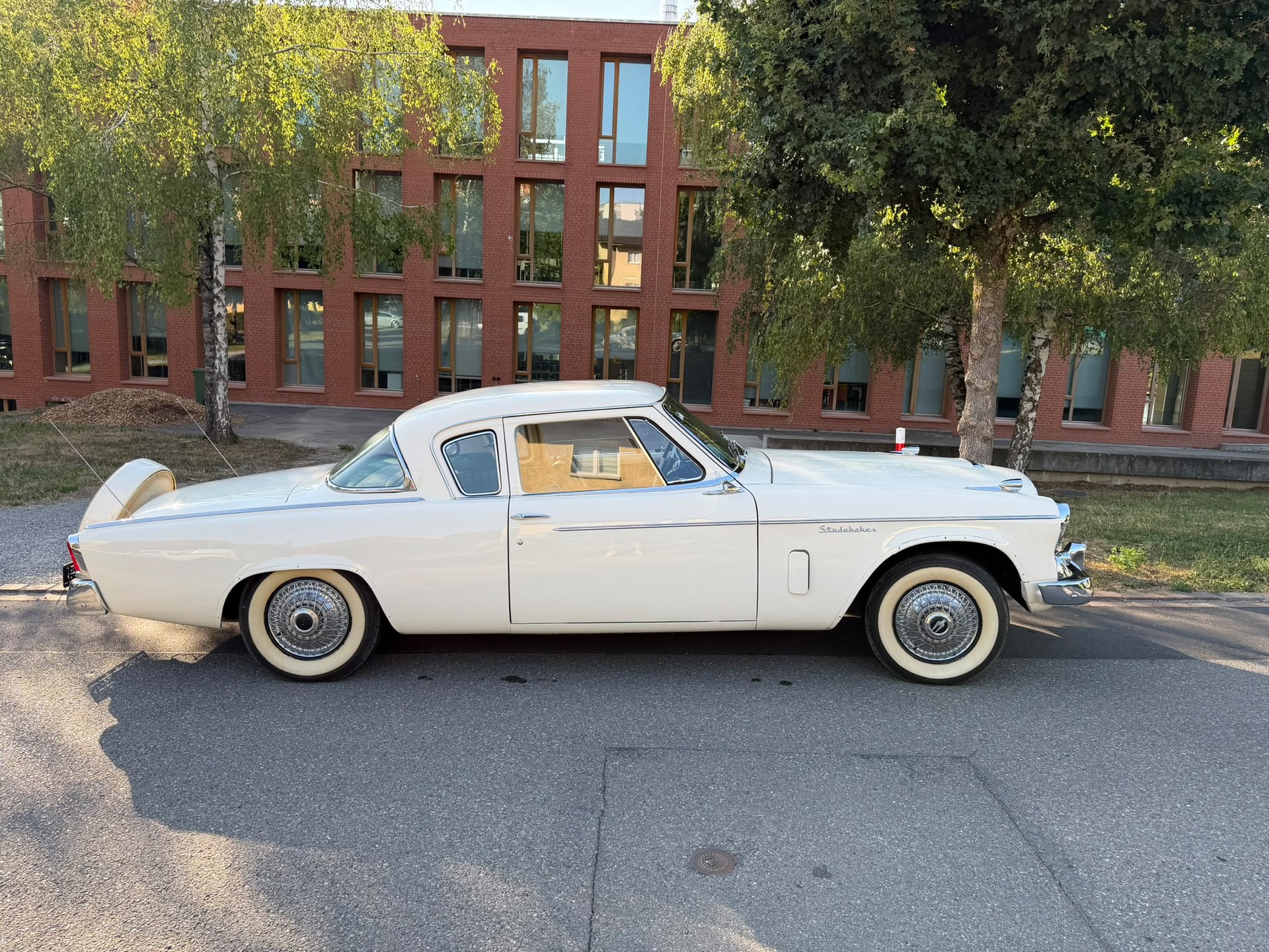 STUDEBAKER Hawk spezial Ausführung Veteran eingetragen-image-7