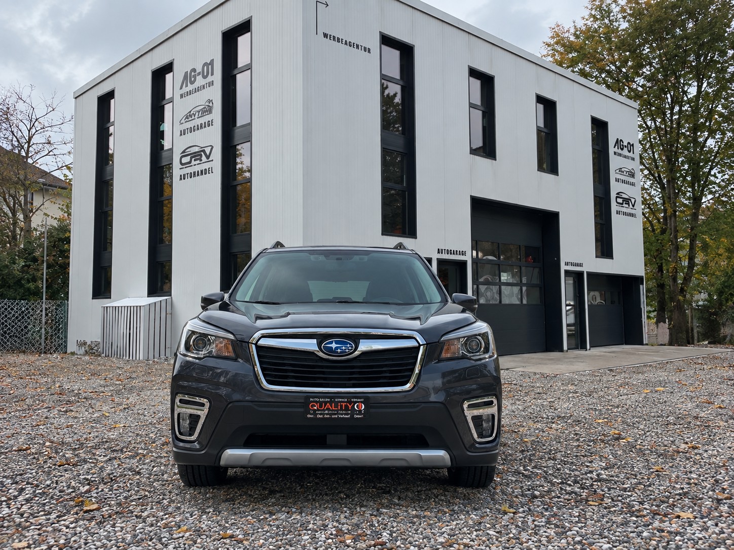 SUBARU Forester 2.0i e-Boxer Swiss Plus Lineartronic-image-1