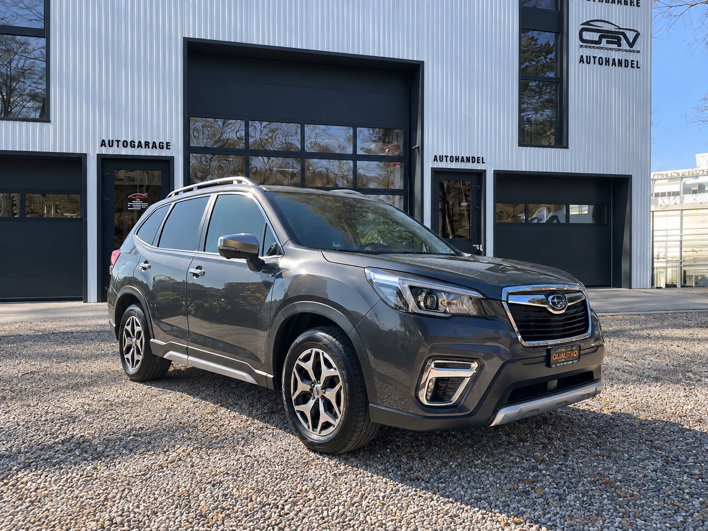 SUBARU Forester 2.0i e-Boxer Swiss Plus Lineartronic-image-7