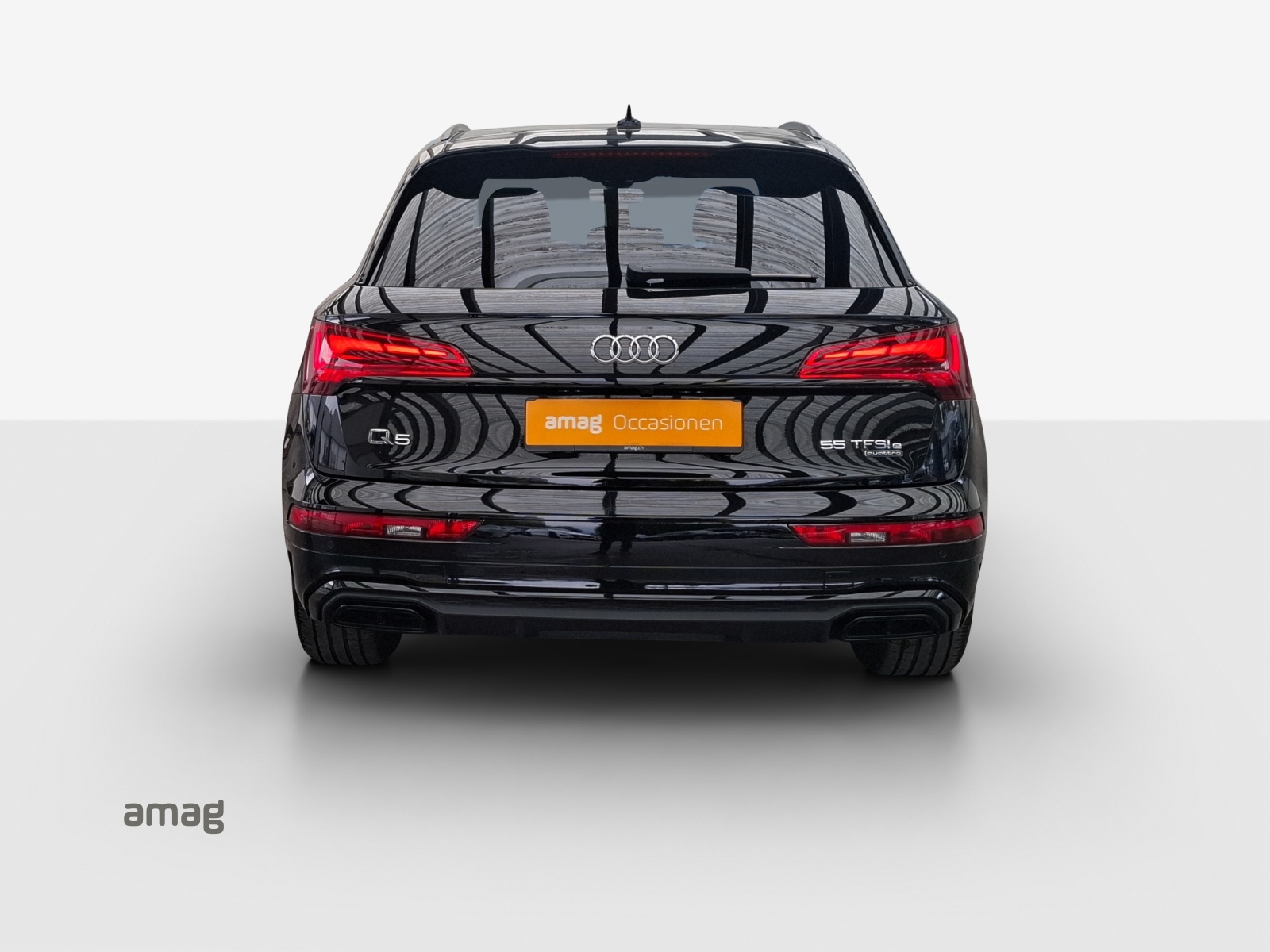 AUDI Q5 55 TFSI e PHEV S line quattro S-tronic-showroom-element-3