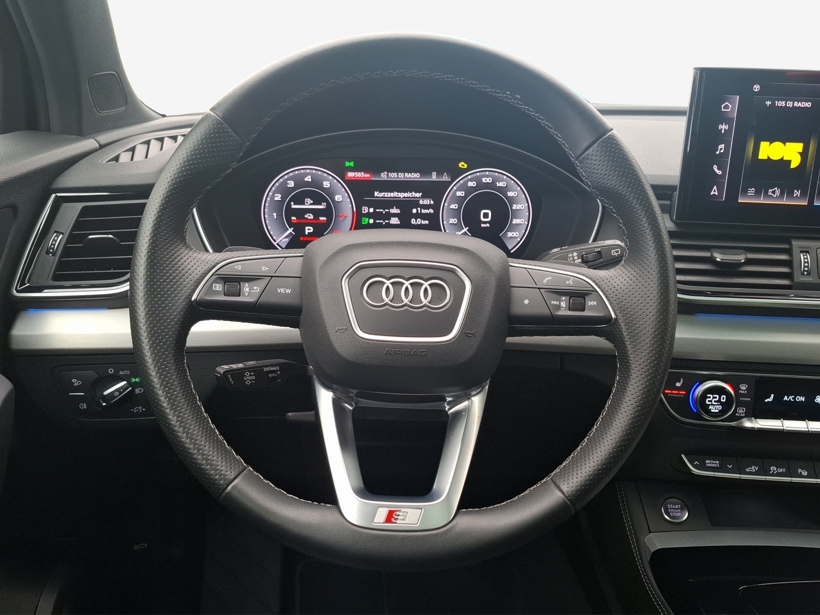 AUDI Q5 55 TFSI e PHEV S line quattro S-tronic-image-9