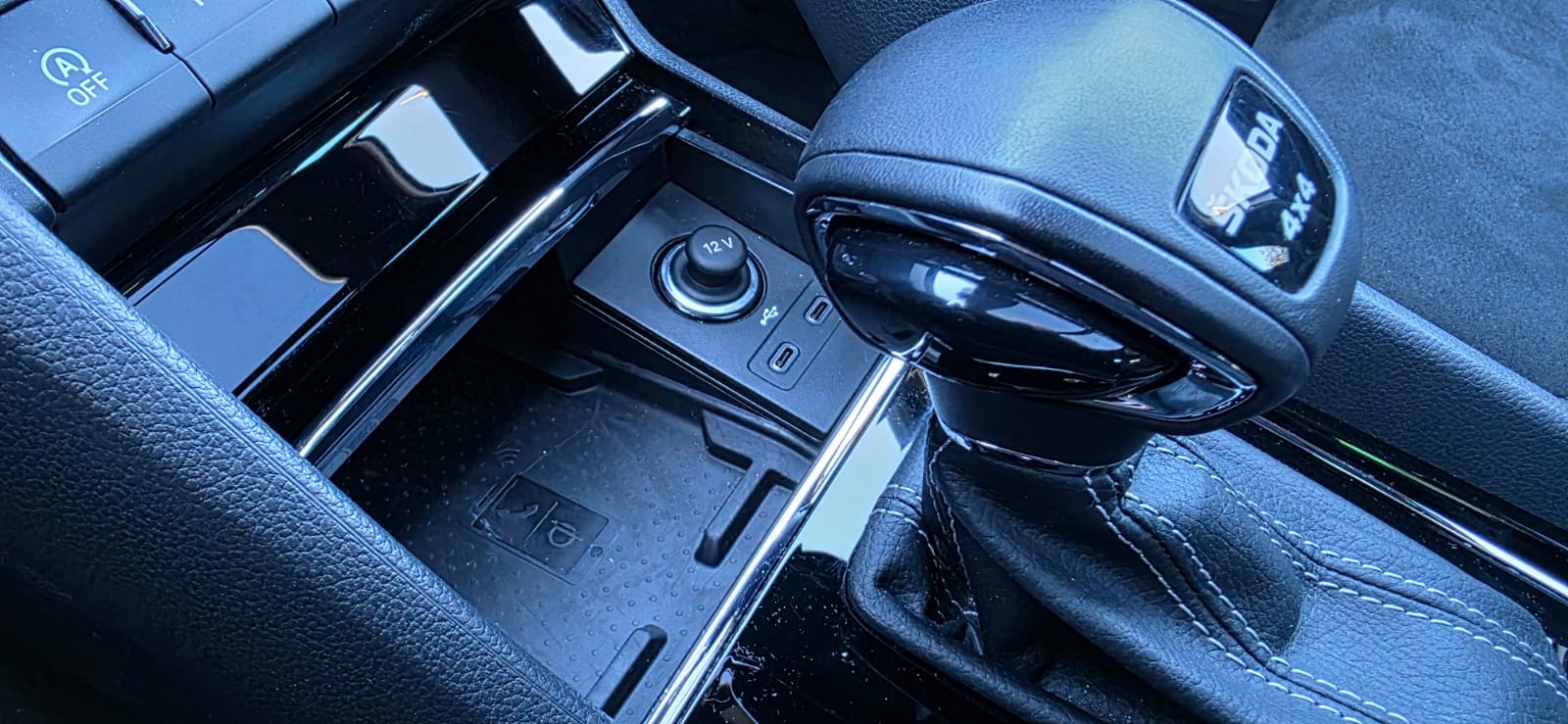 SKODA Kodiaq 2.0 TSI 4x4 SportLine-image-21