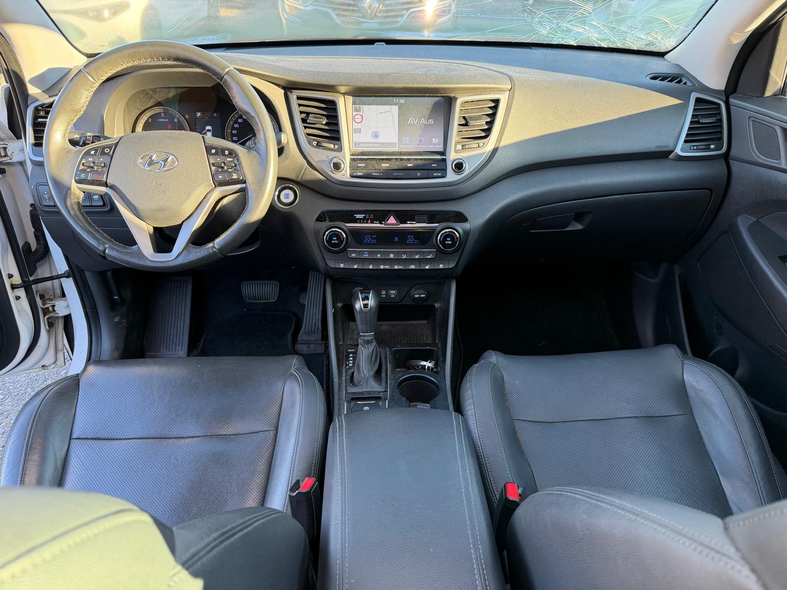 HYUNDAI Tucson 1.7 CRDi Vertex S/S 2WD-image-7