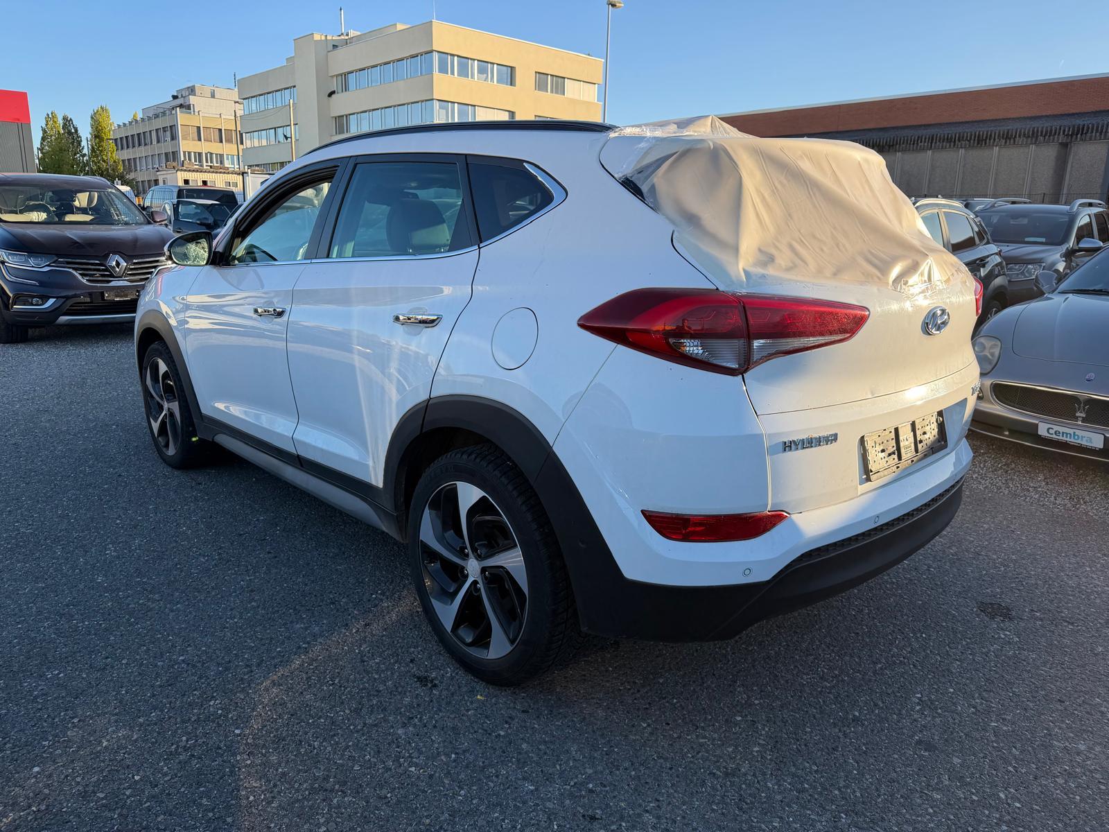 HYUNDAI Tucson 1.7 CRDi Vertex S/S 2WD-image-3