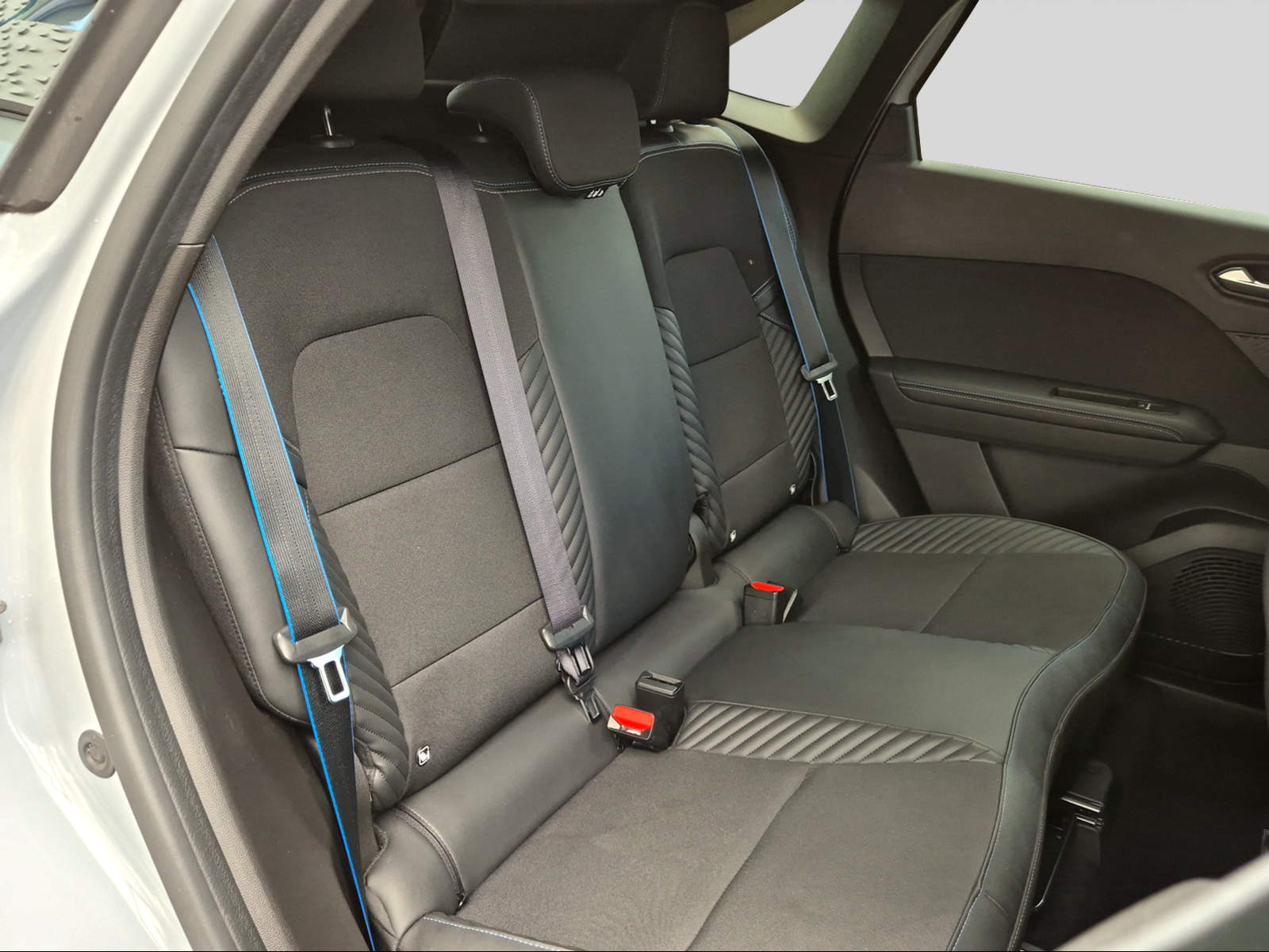 RENAULT Symbioz Esprit Alpine E-Tech Full Hybrid 145-image-5