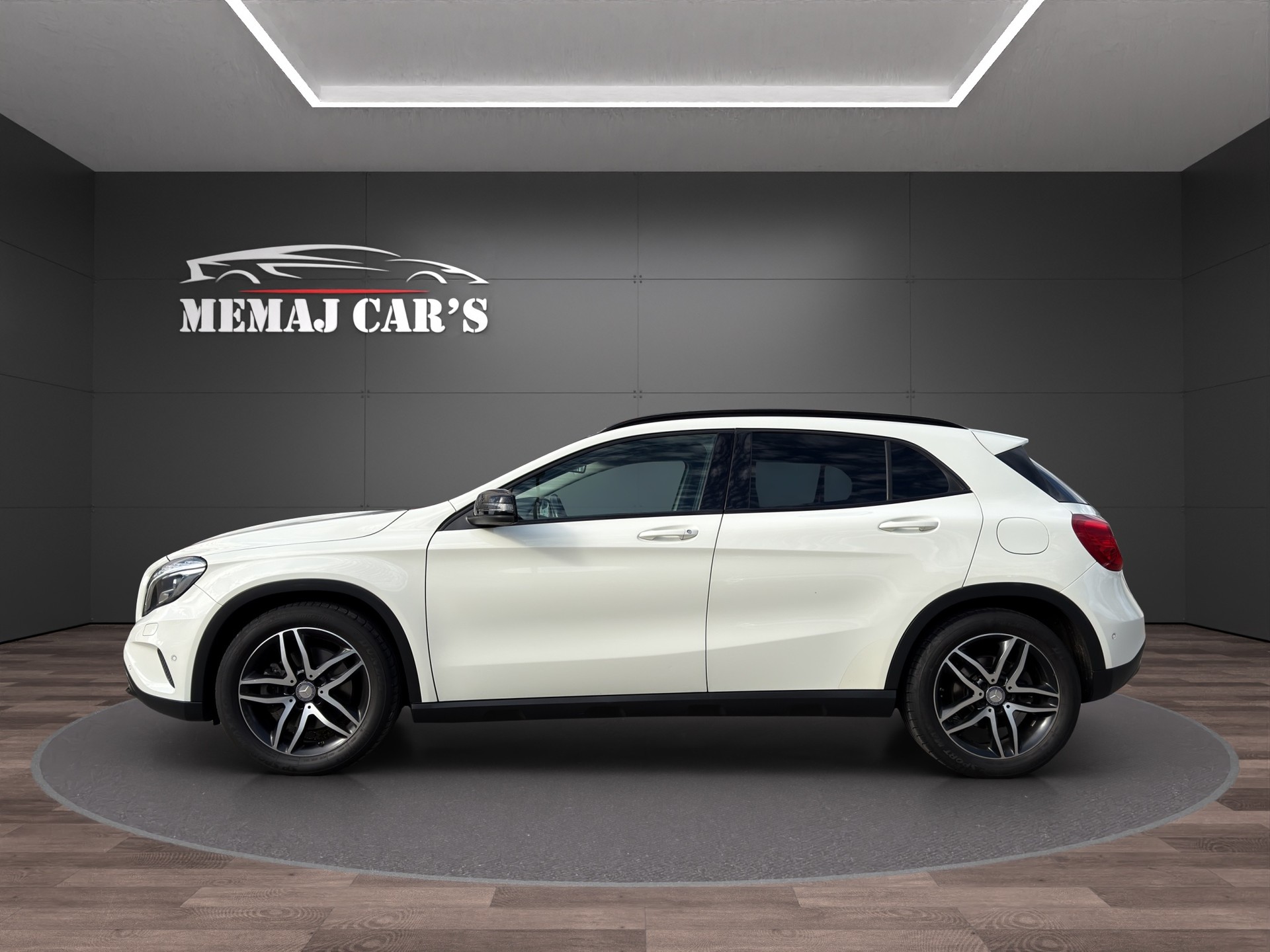 MERCEDES-BENZ GLA 250 Night Star 4Matic 7G-DCT MFK/Garantie-image-4
