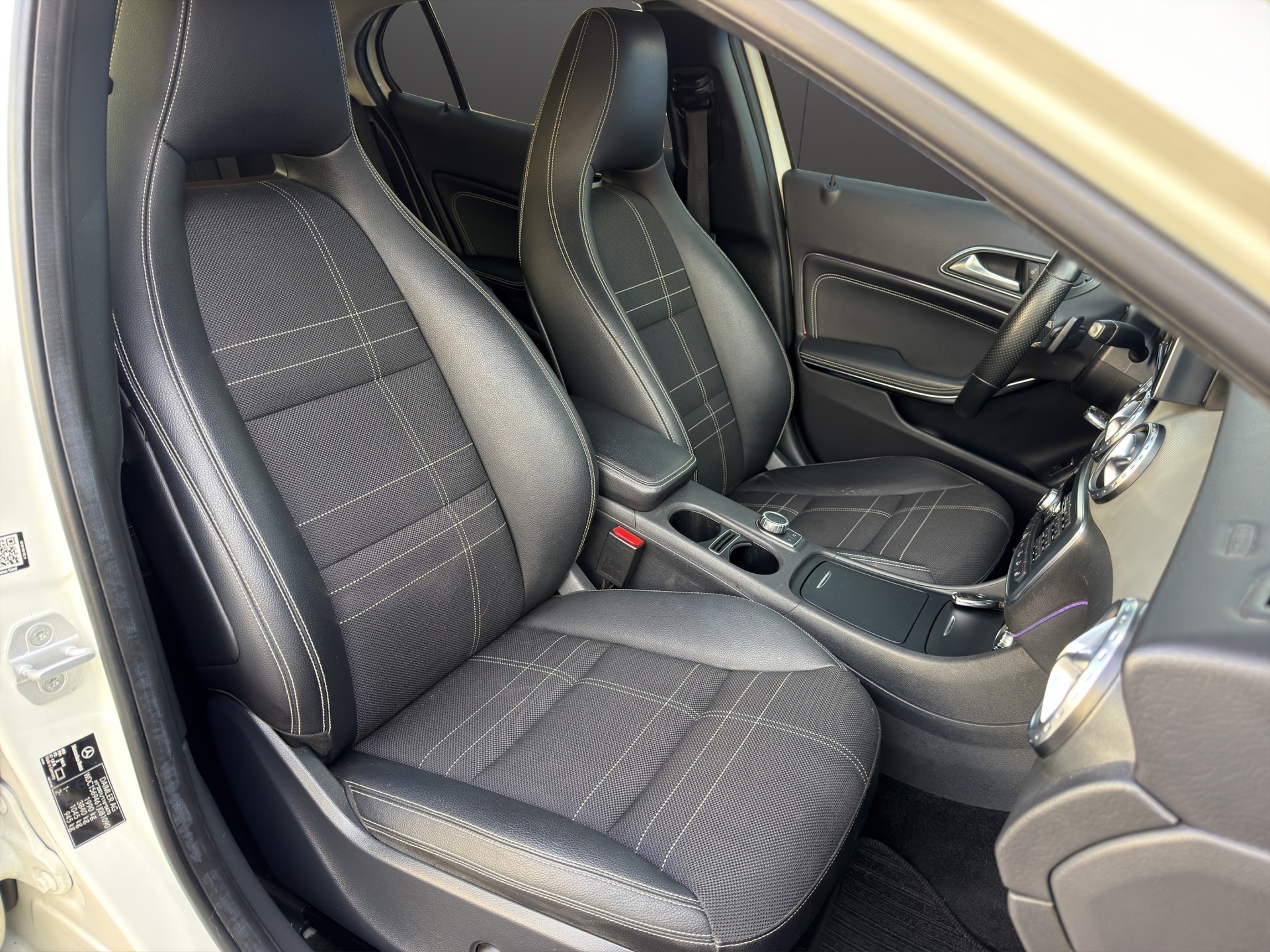 MERCEDES-BENZ GLA 250 Night Star 4Matic 7G-DCT MFK/Garantie-image-14