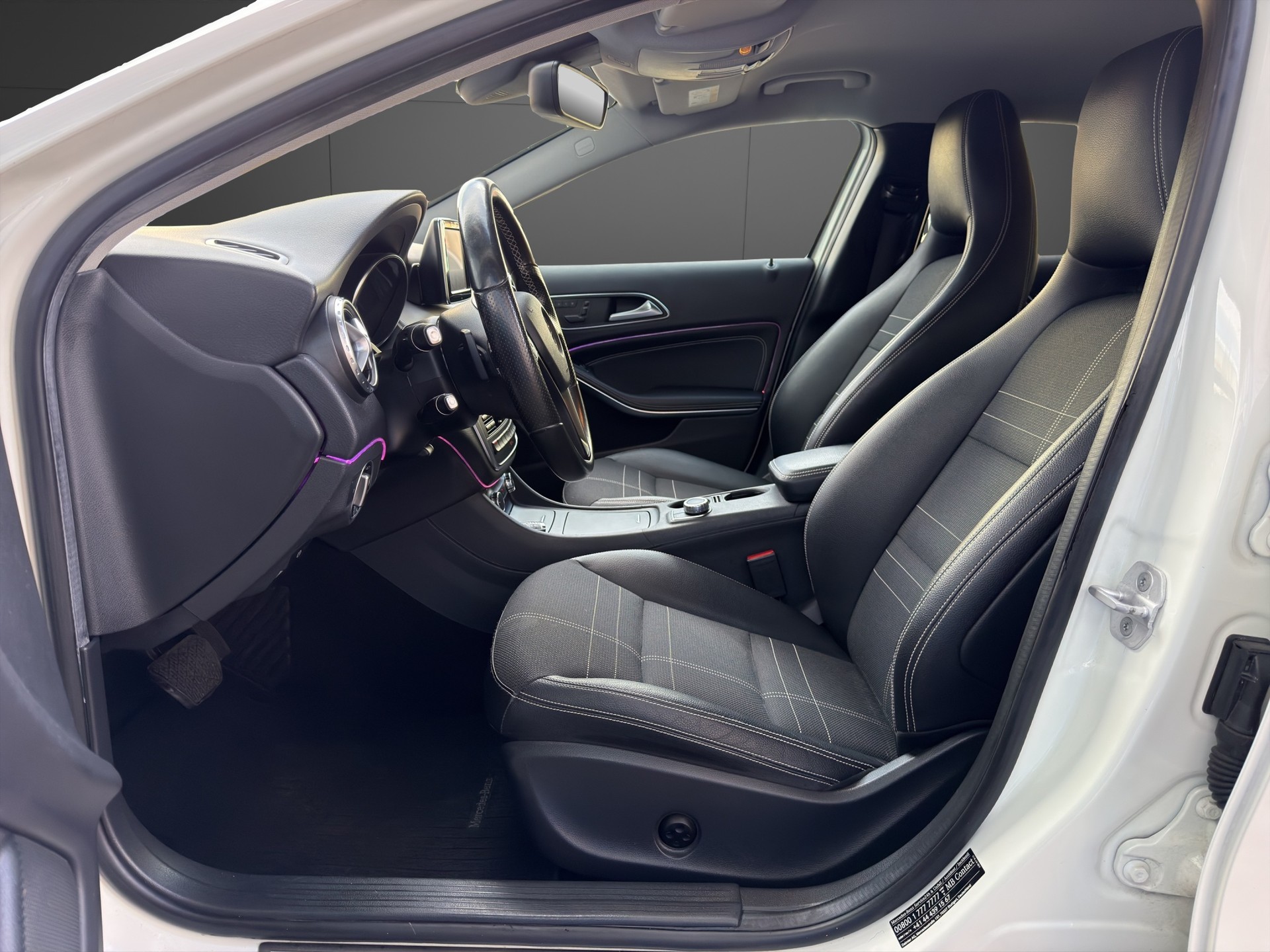 MERCEDES-BENZ GLA 250 Night Star 4Matic 7G-DCT MFK/Garantie-image-11