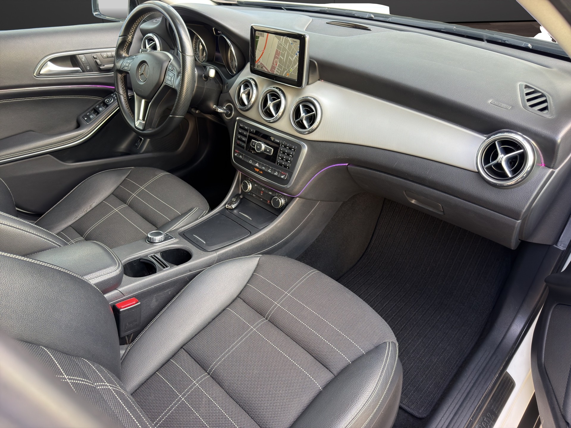 MERCEDES-BENZ GLA 250 Night Star 4Matic 7G-DCT MFK/Garantie-image-15
