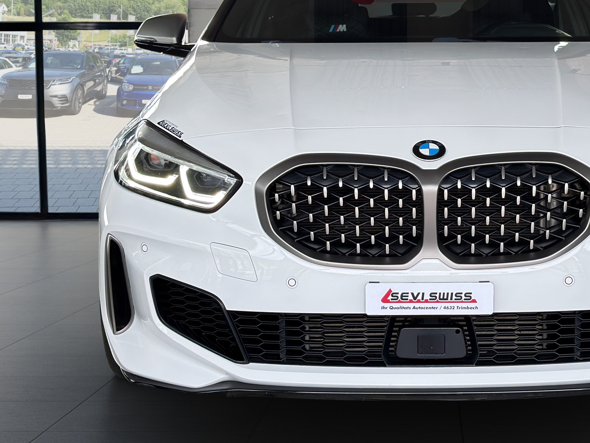 BMW M135i xDrive Steptronic*Hagelschaden*statt 31'900.- jetzt nur 25'900.- *-image-7