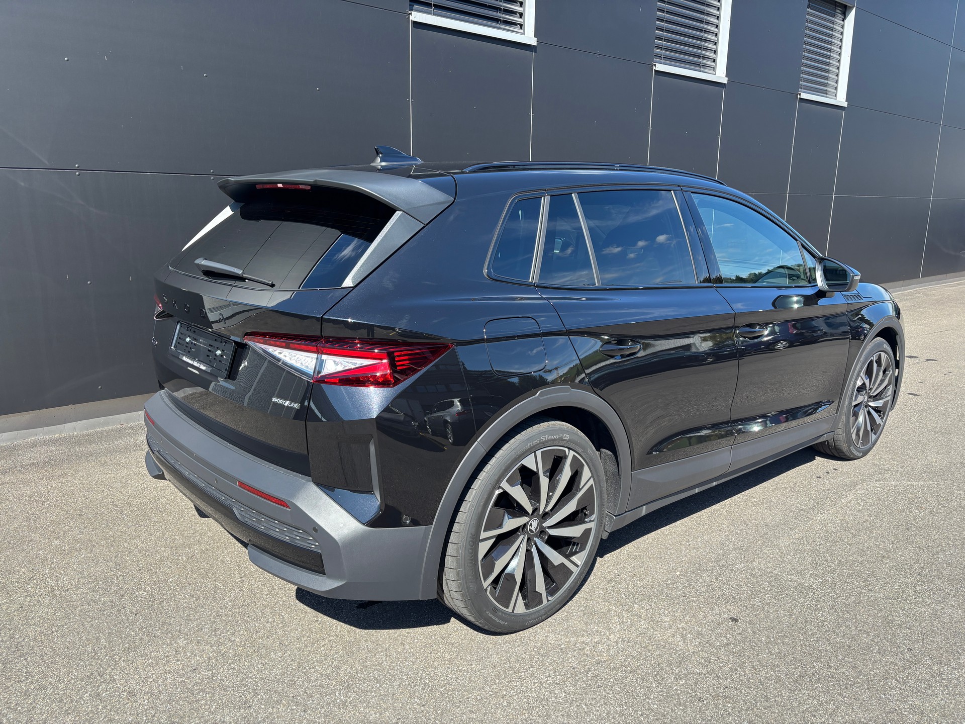 SKODA SKODA Elroq 85x Sportline 4x4 Maxx *2027*-image-4