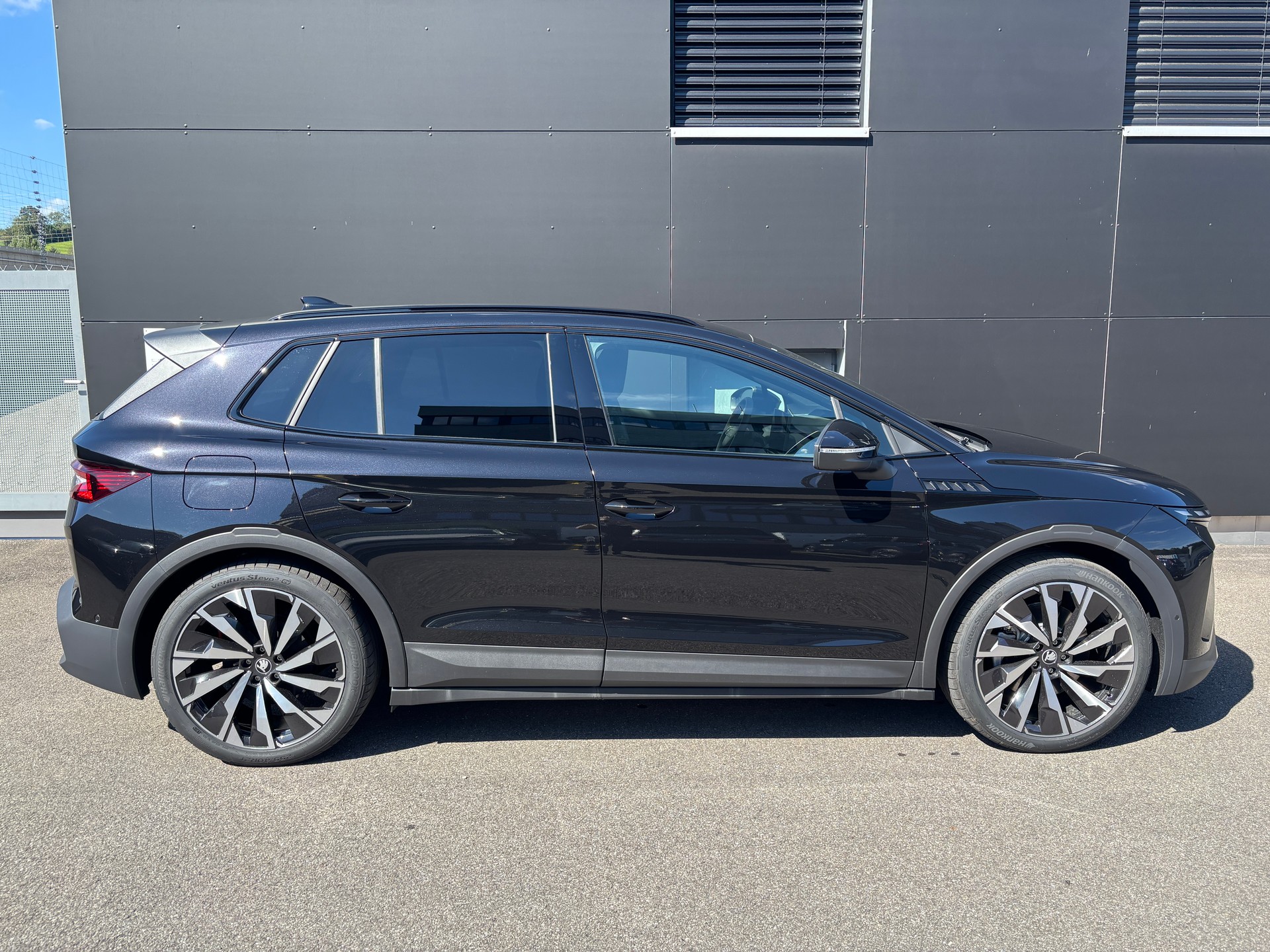 SKODA SKODA Elroq 85x Sportline 4x4 Maxx *2027*-image-5