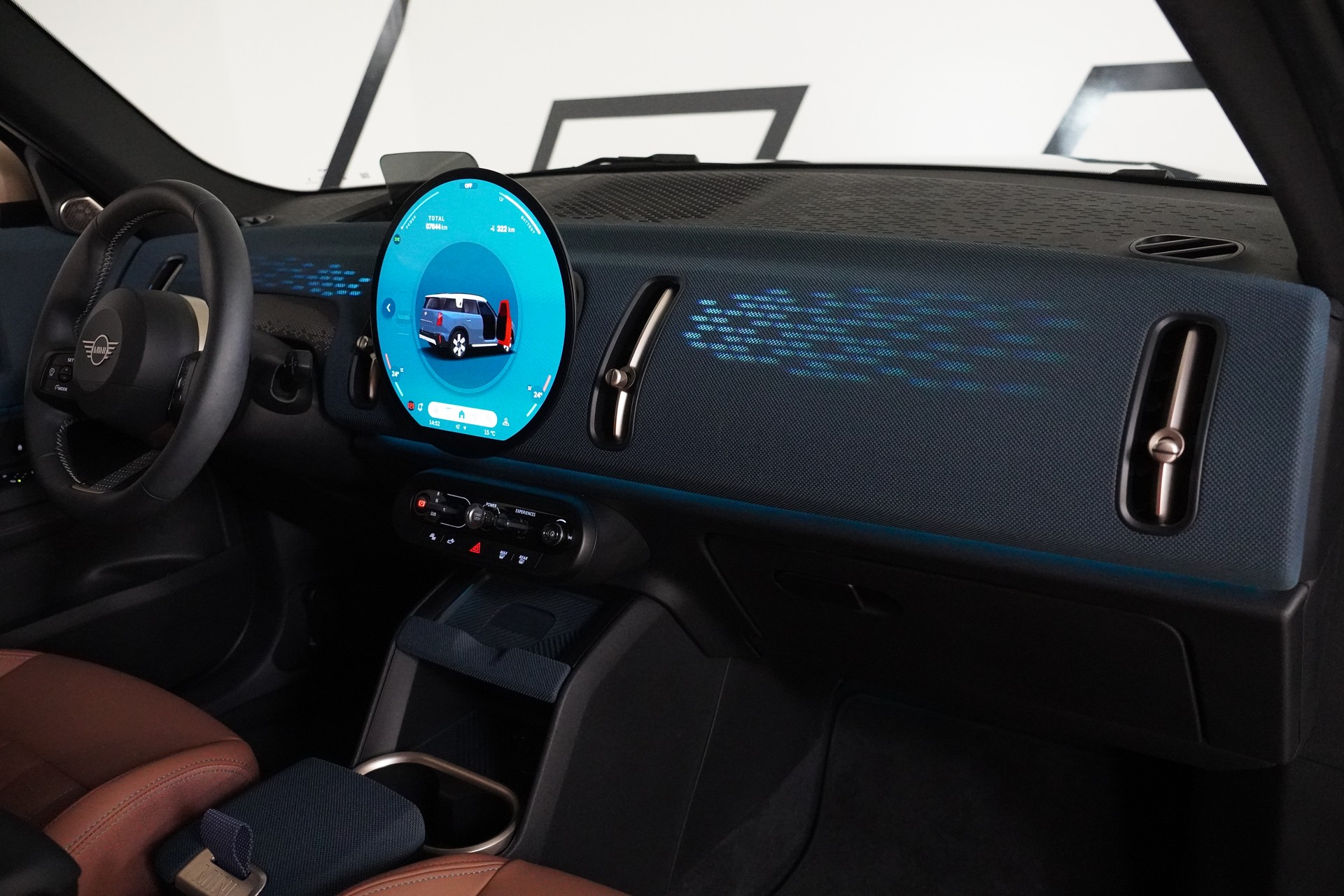 MINI Countryman SE ALL 4-image-17
