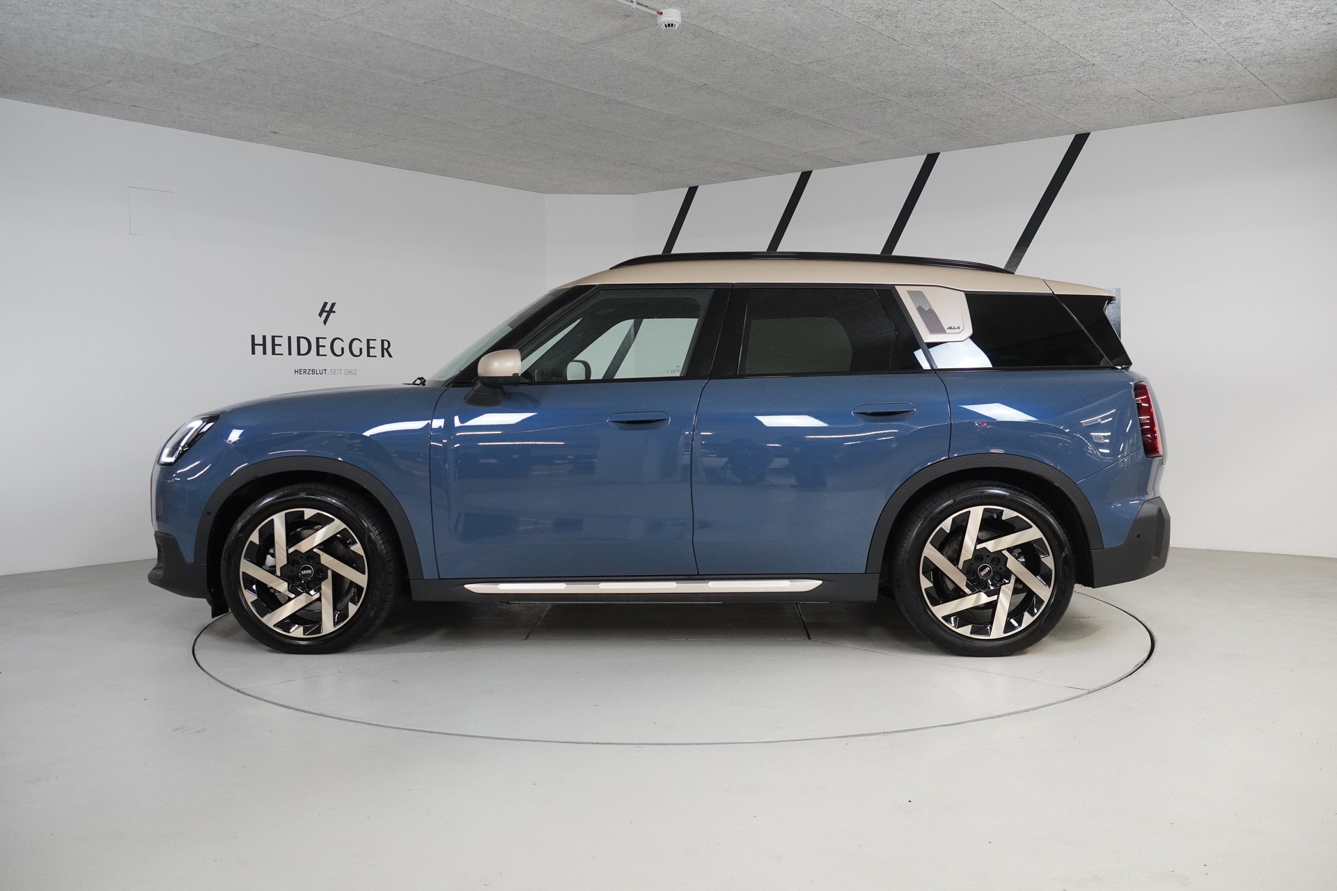 MINI Countryman SE ALL 4-image-4