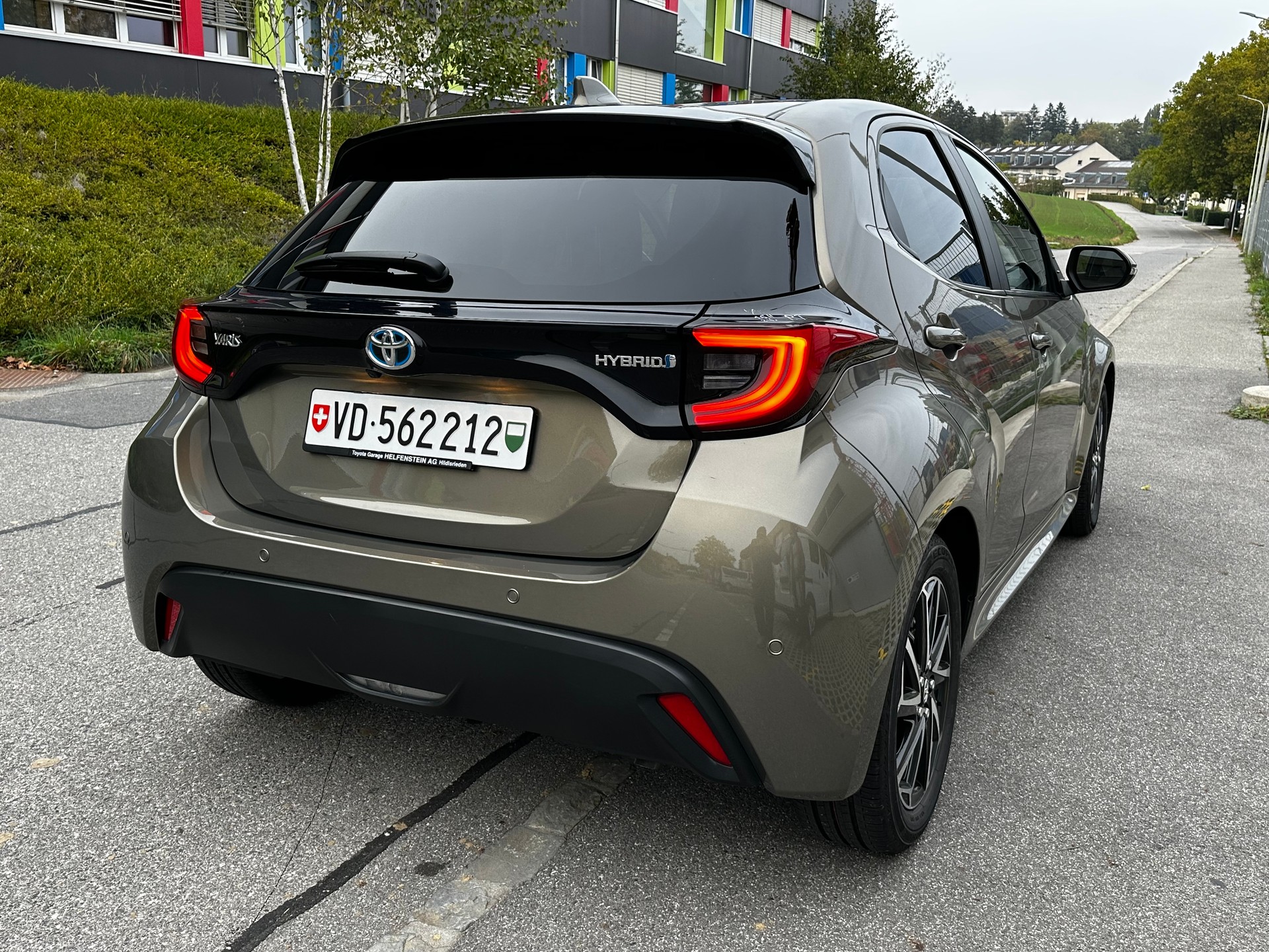 TOYOTA 1.5 VVT-i HSD Trend-image-1