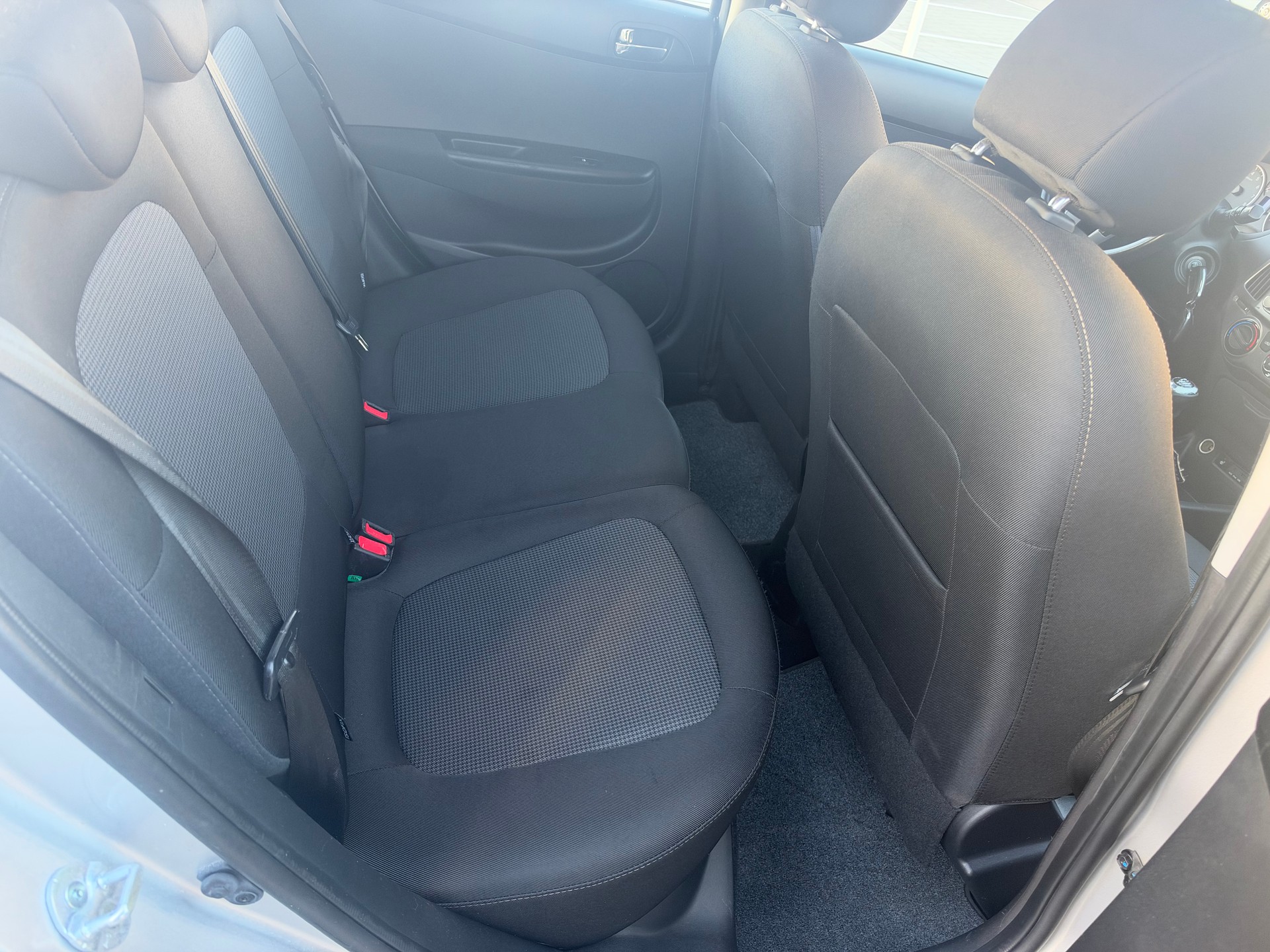 HYUNDAI i20 1.4 GO!-image-8
