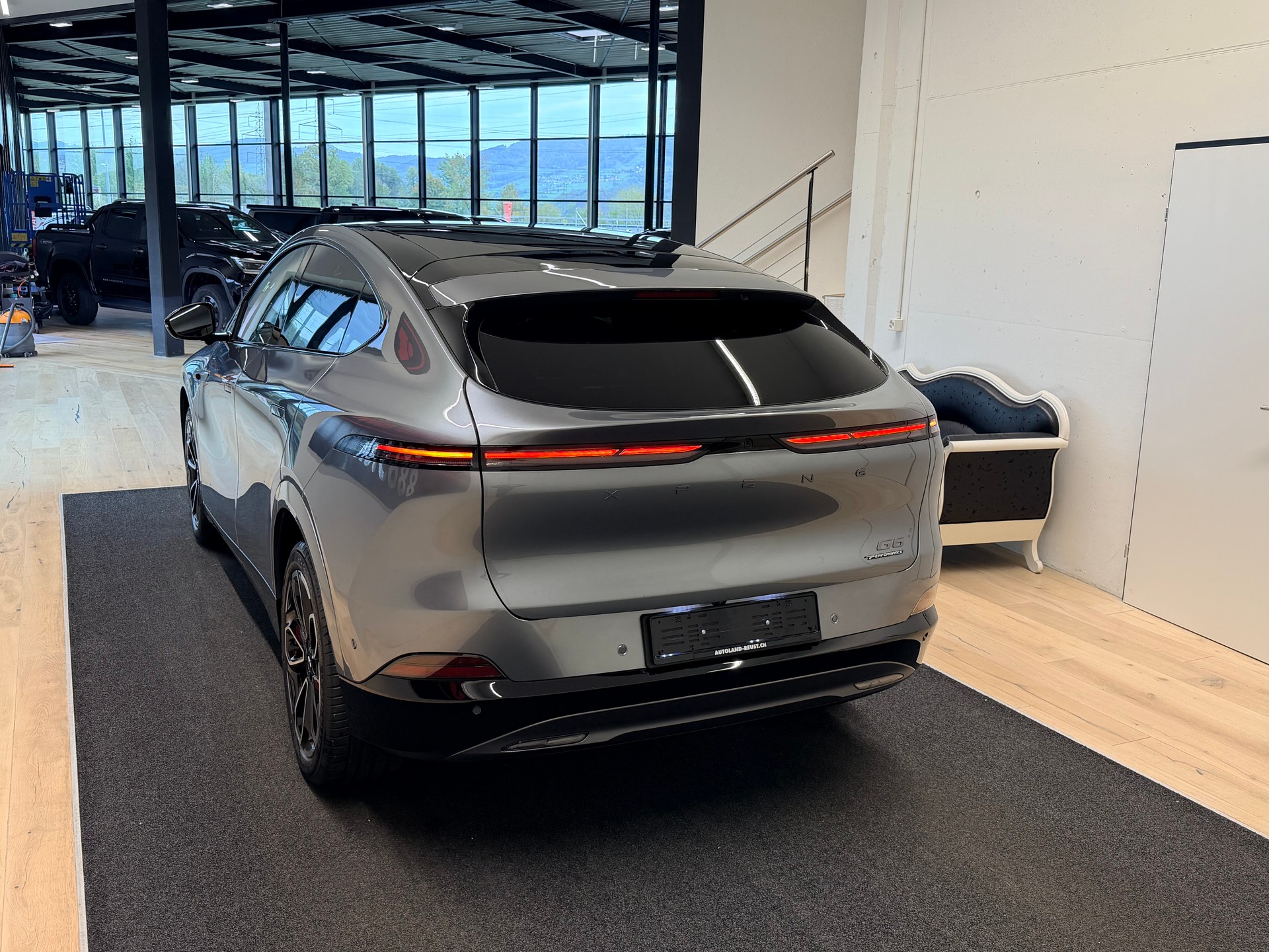 XPENG G6 80kWh Performance AWD-image-7