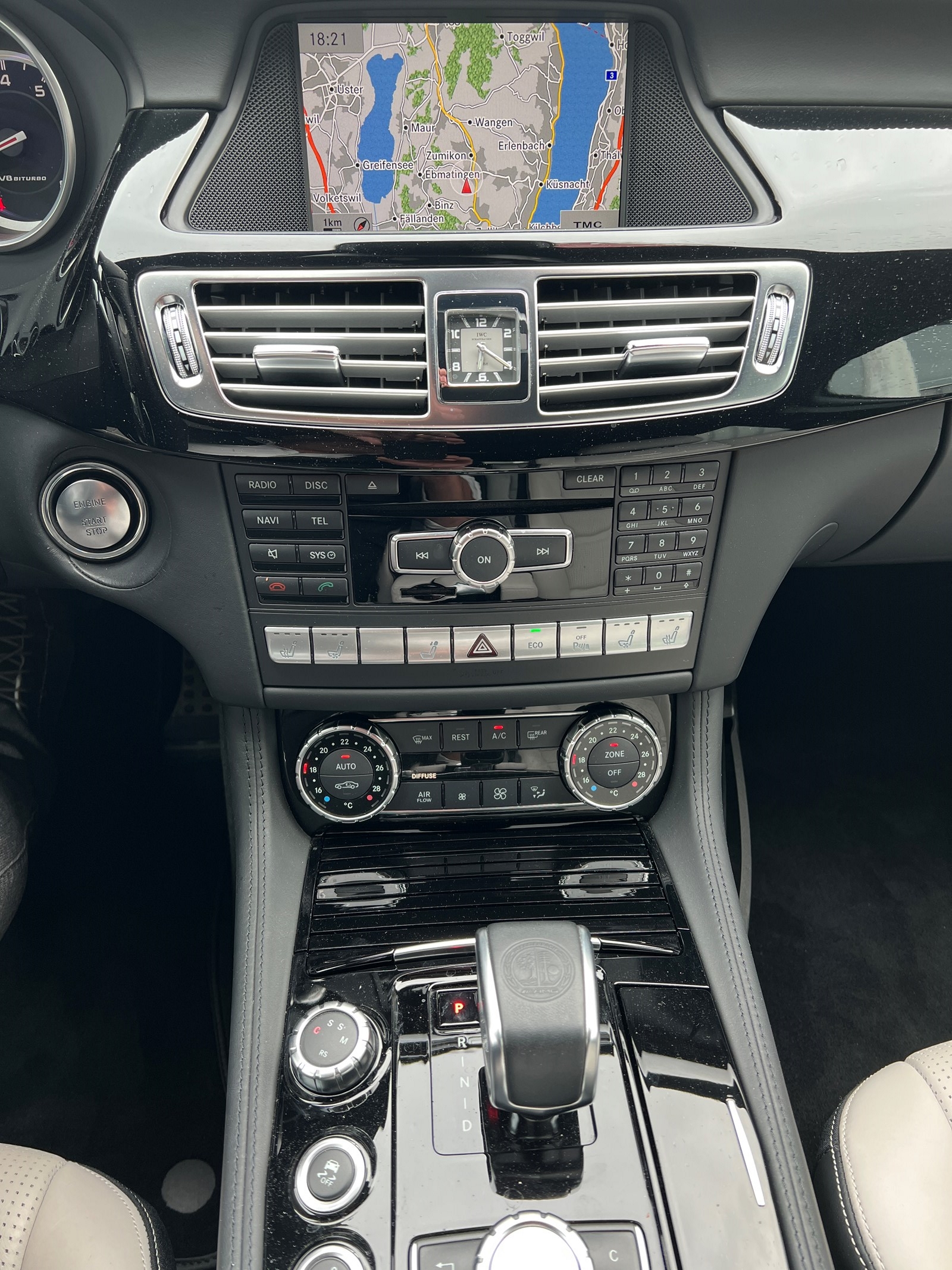 MERCEDES-BENZ CLS 63 AMG Shooting Brake Speedshift MCT-image-13