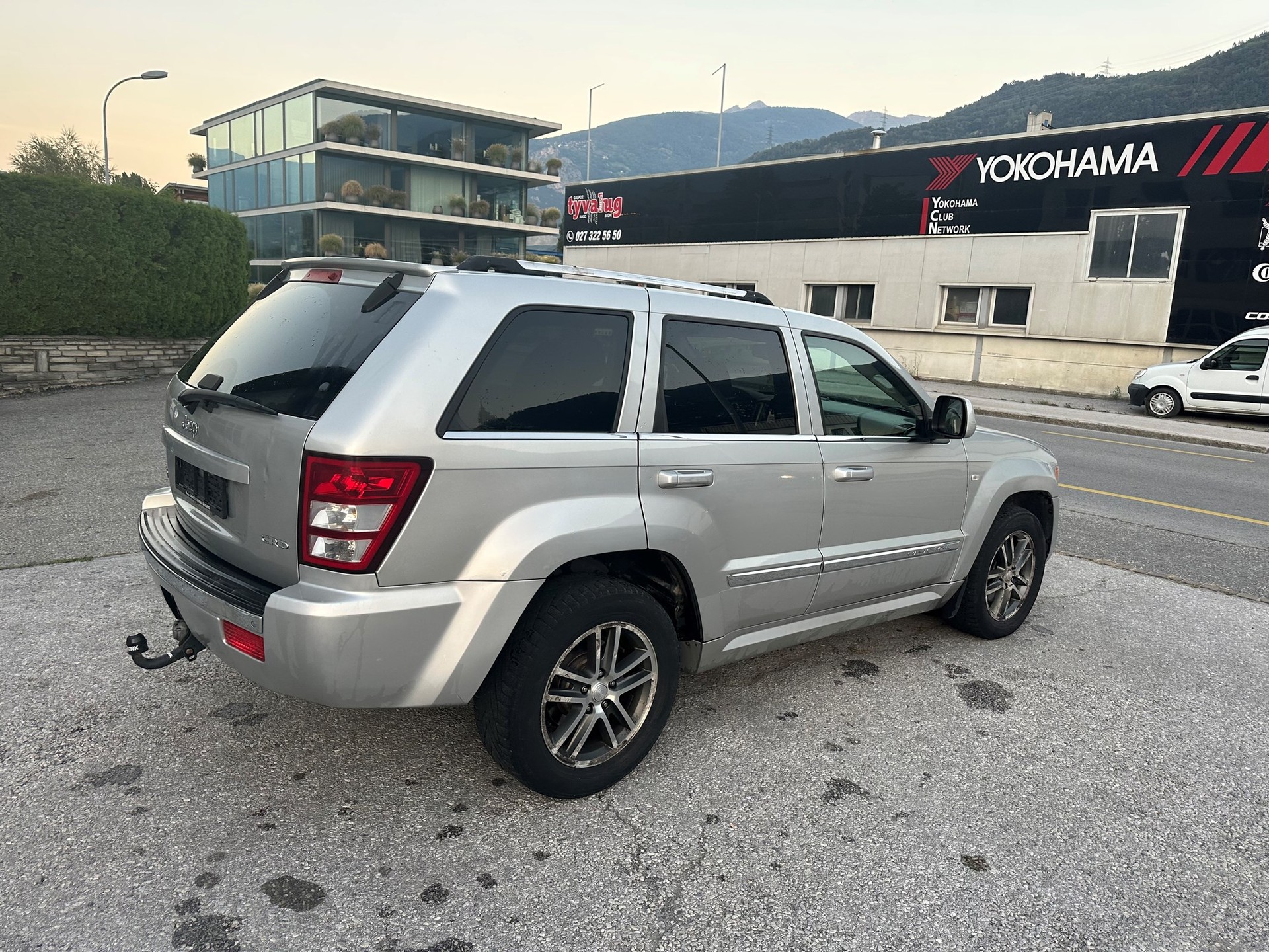 JEEP Gr.Cherokee 3.0 CRD S-Limited Automatic-image-3