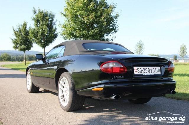JAGUAR XKR S/C Convertible-image-3