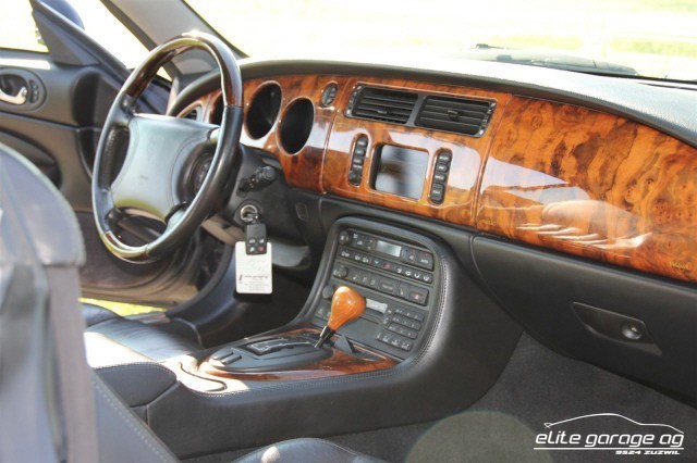 JAGUAR XKR S/C Convertible-image-5