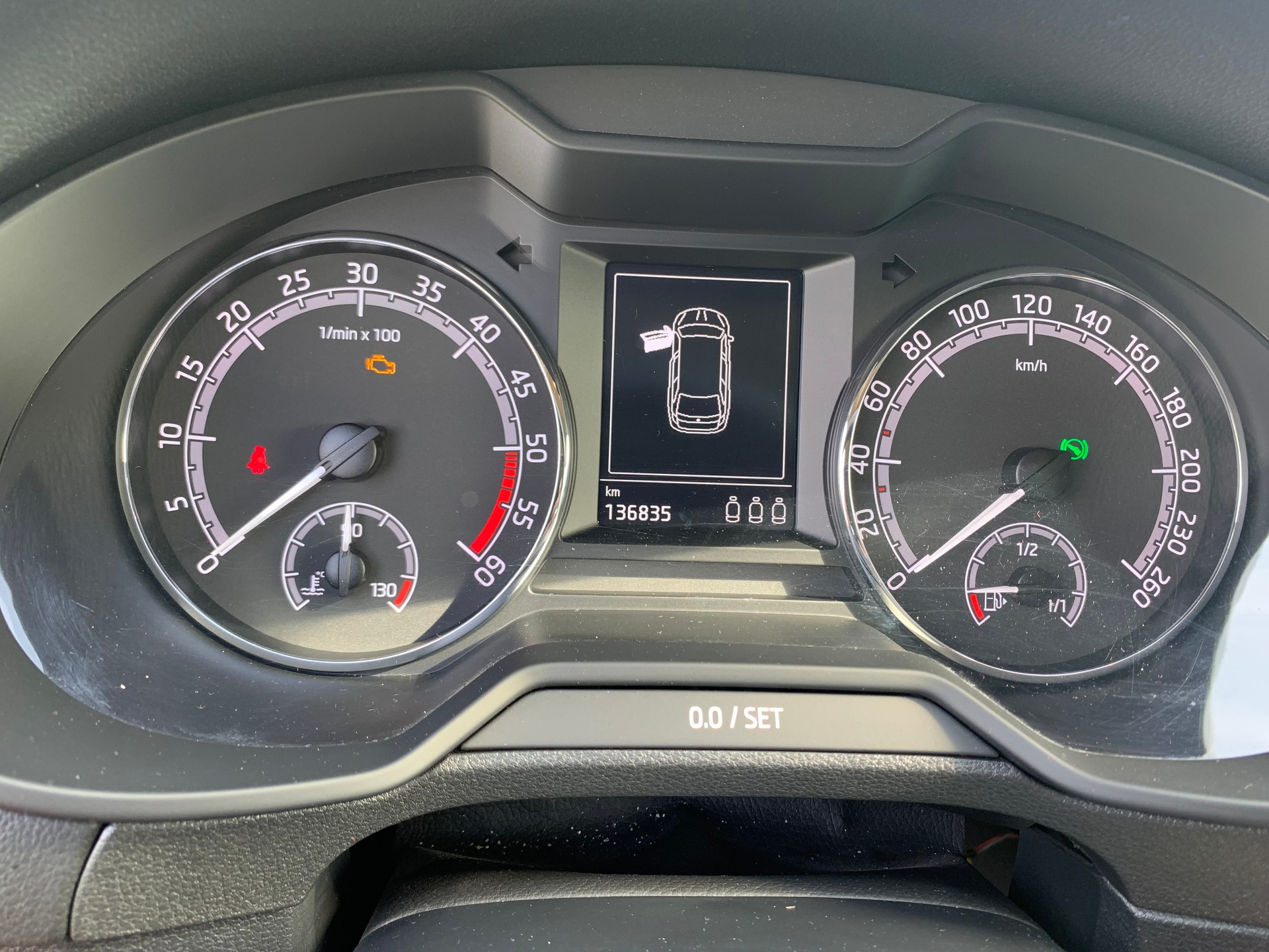 SKODA Octavia Combi 2.0 TDI Ambition DSG-image-4