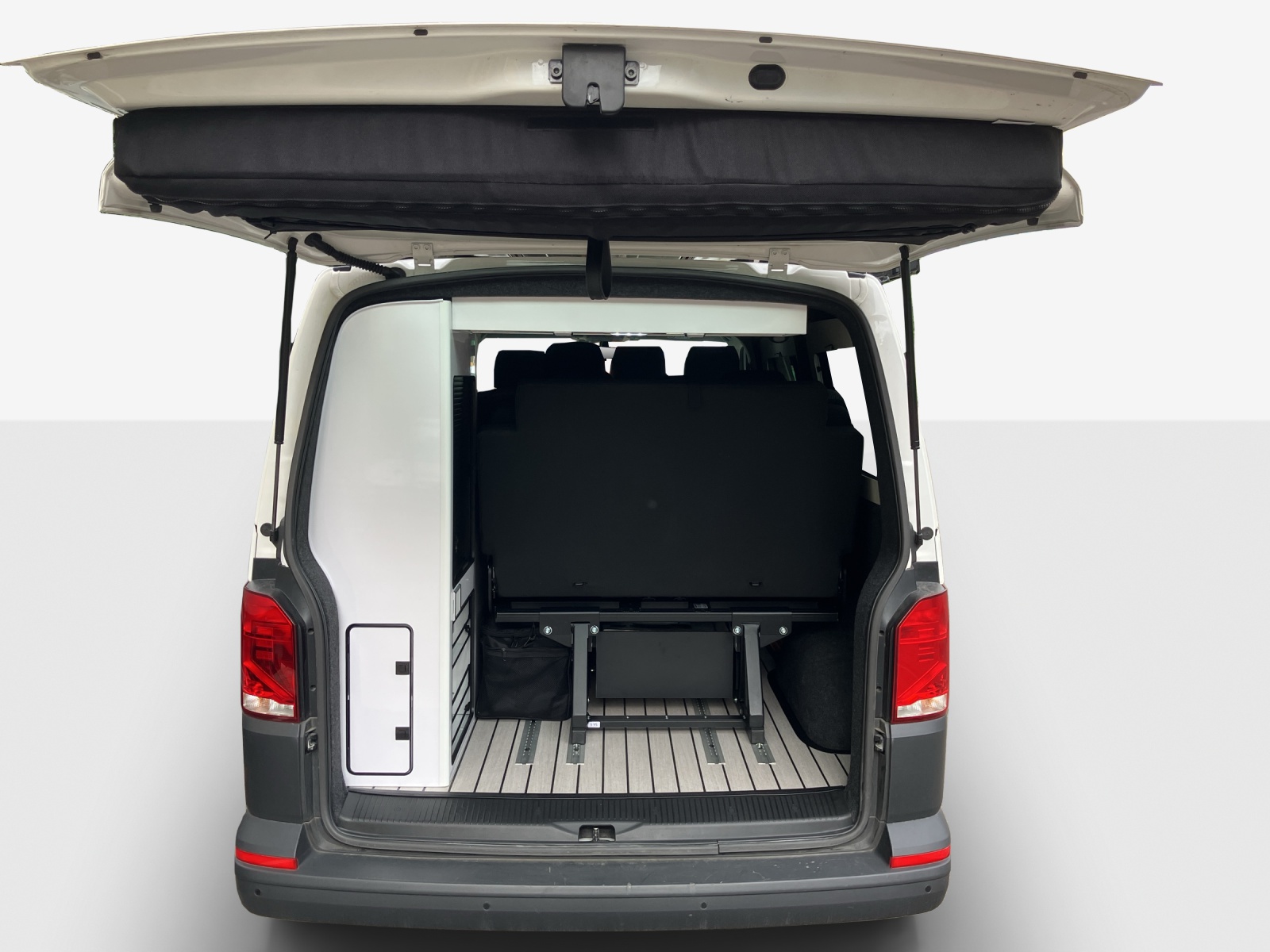 VW T6.1 2.0 TDI Envia Pure-image-12