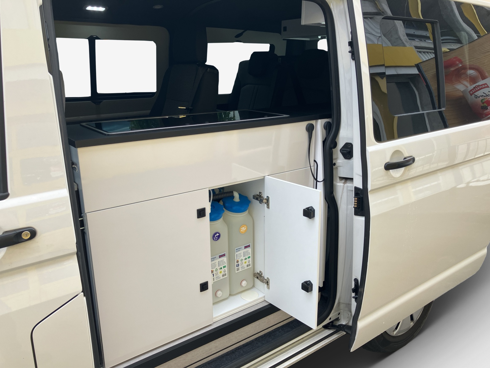 VW T6.1 2.0 TDI Envia Pure-image-13