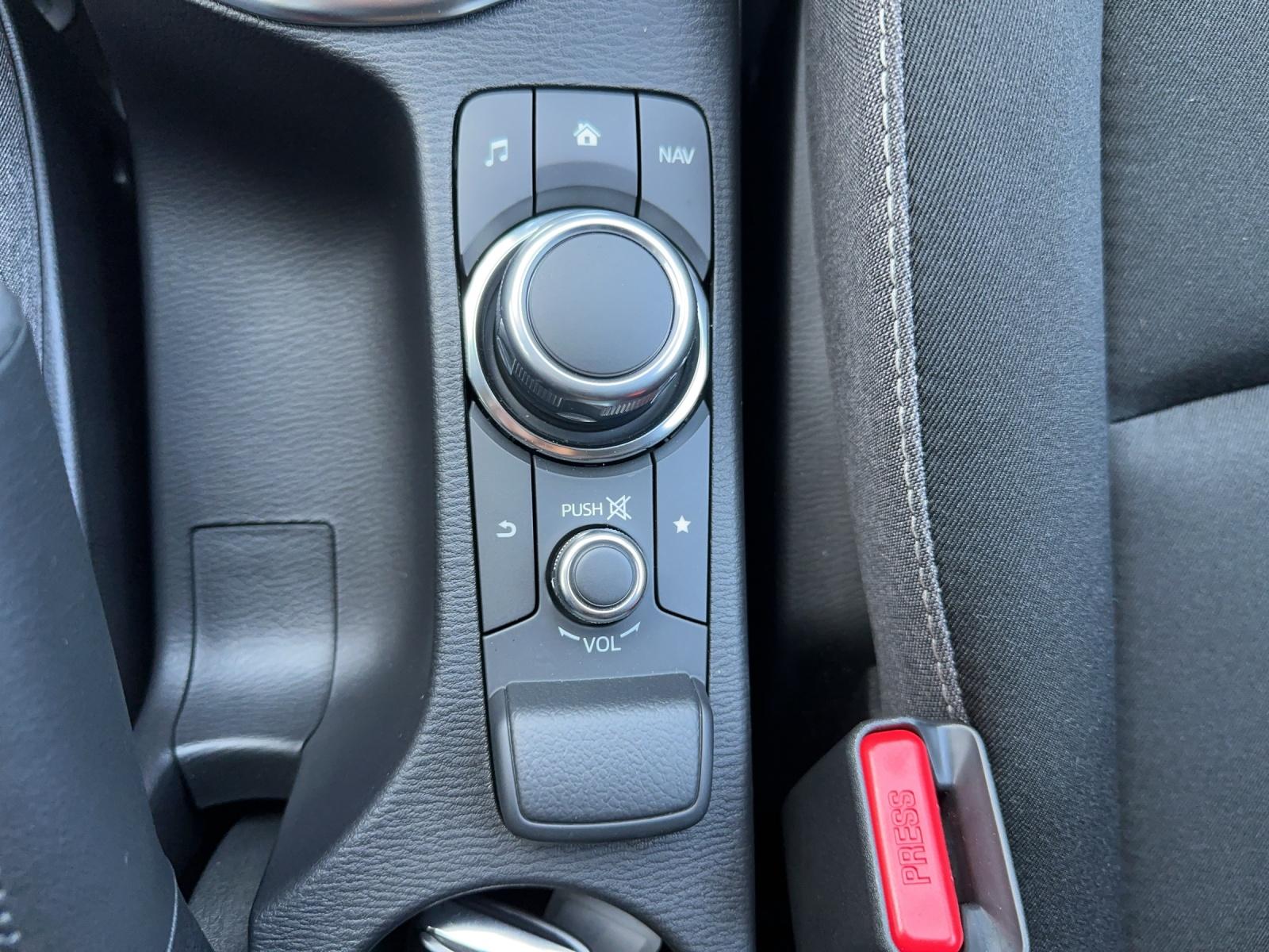 MAZDA 2 1.5 115 Exclusive-Line-image-15