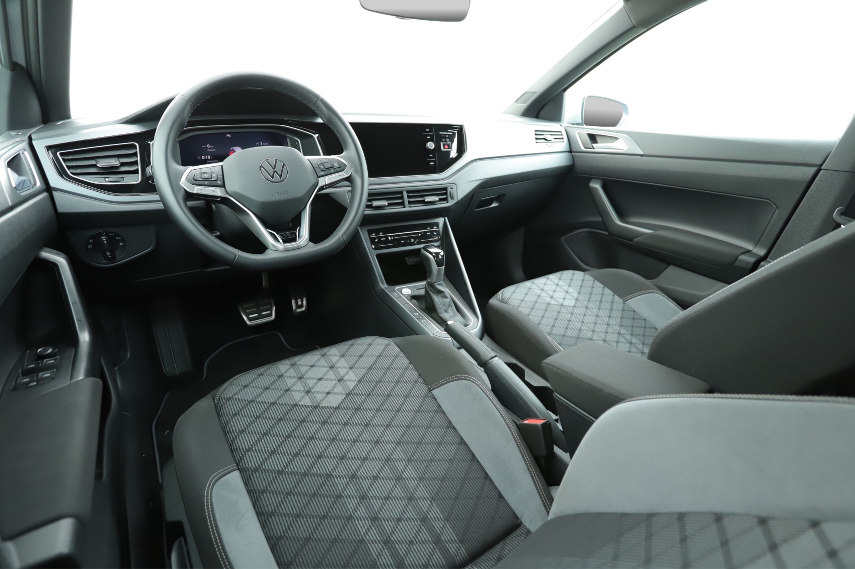 VW Polo 1.0 TSI R-Line DSG-image-7