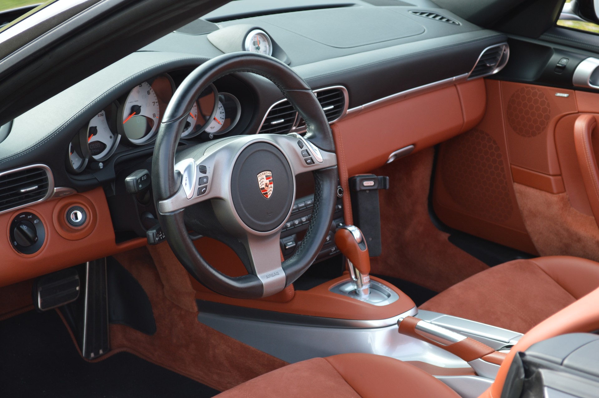 PORSCHE 911 Cabrio Carrera 4S PDK-image-11