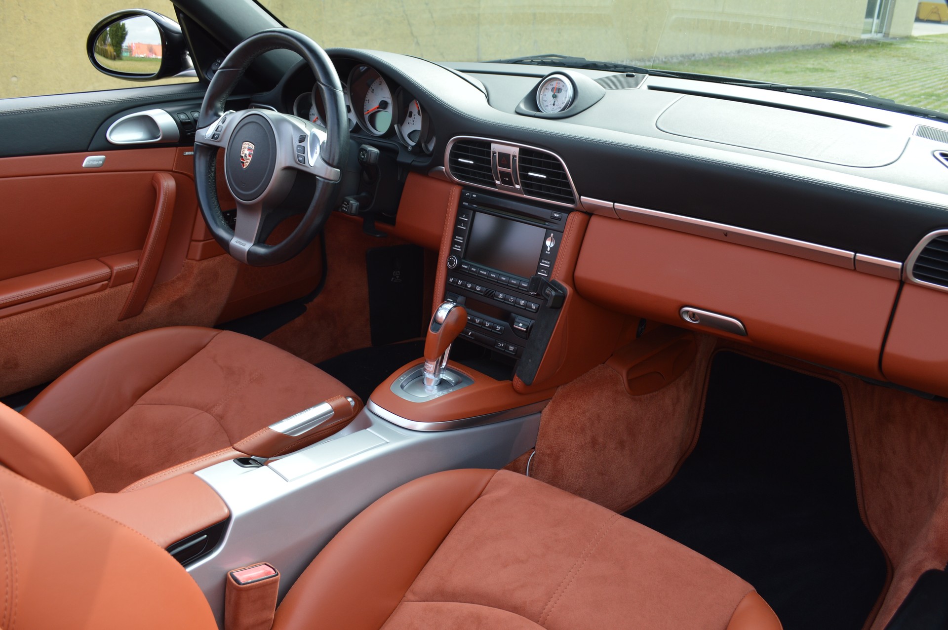 PORSCHE 911 Cabrio Carrera 4S PDK-image-8